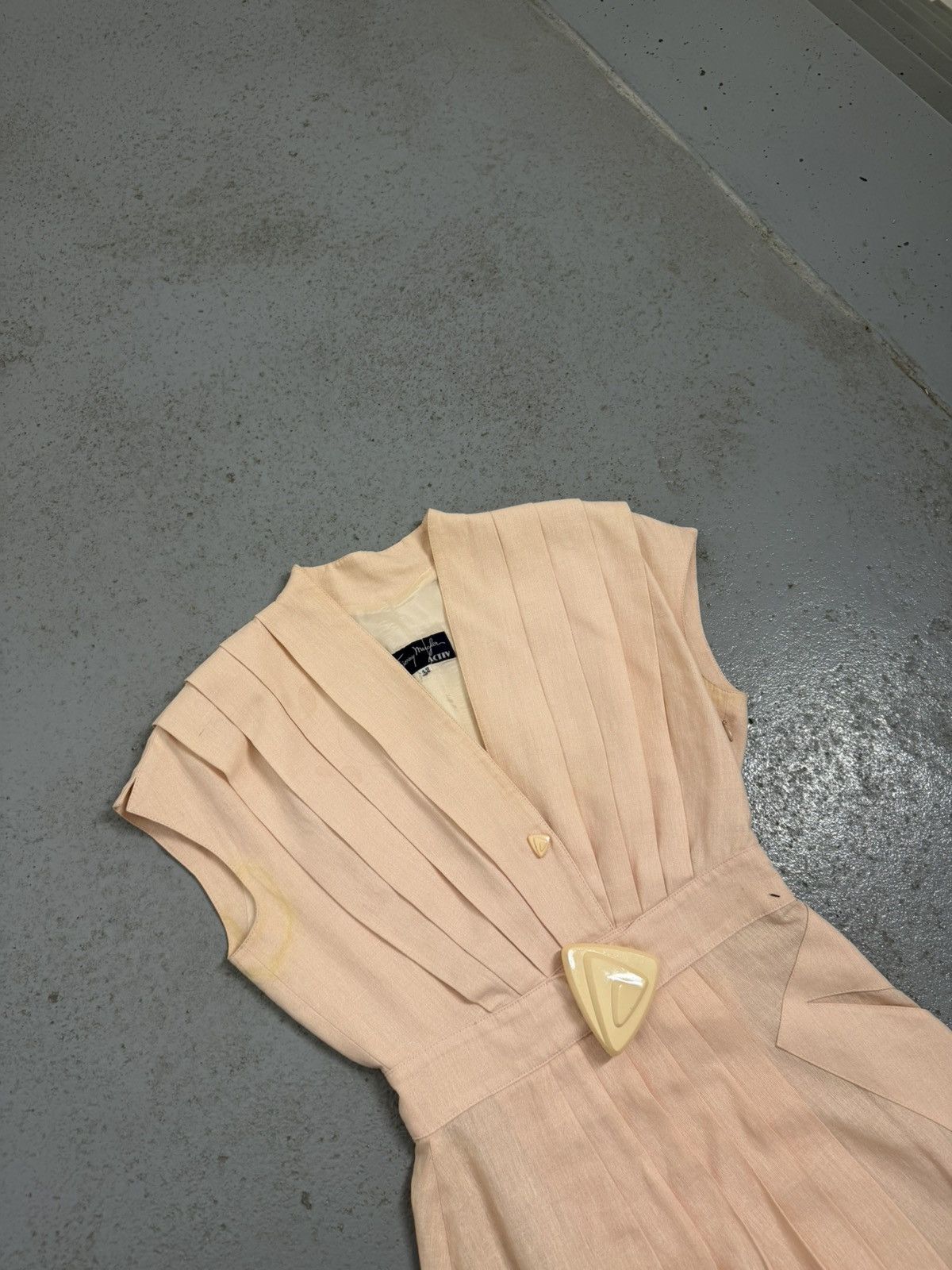 Thierry Mugler Vintage 80s Thierry Mugler Active Linen Dress Size M / US 6-8 / IT 42-44 - 4 Thumbnail