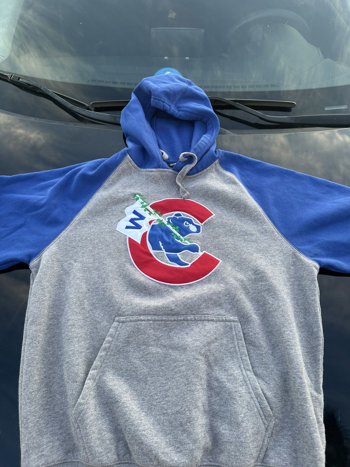 MLB × Vintage VINTAGE PATCHED CHICAGO CUBS HOODIE Size US M / EU 48-50 / 2 - 1 Thumbnail