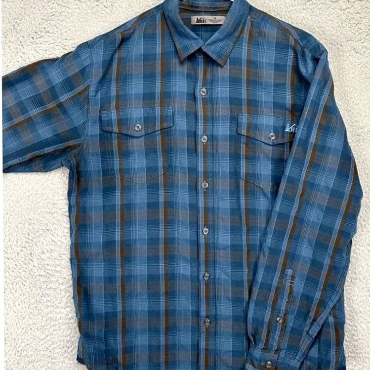 Vintage REI Shirt Mens Medium Blue Grey Madras Plaid Button Up Hiking Flap Pockets Size US M / EU 48-50 / 2 - 3 Thumbnail