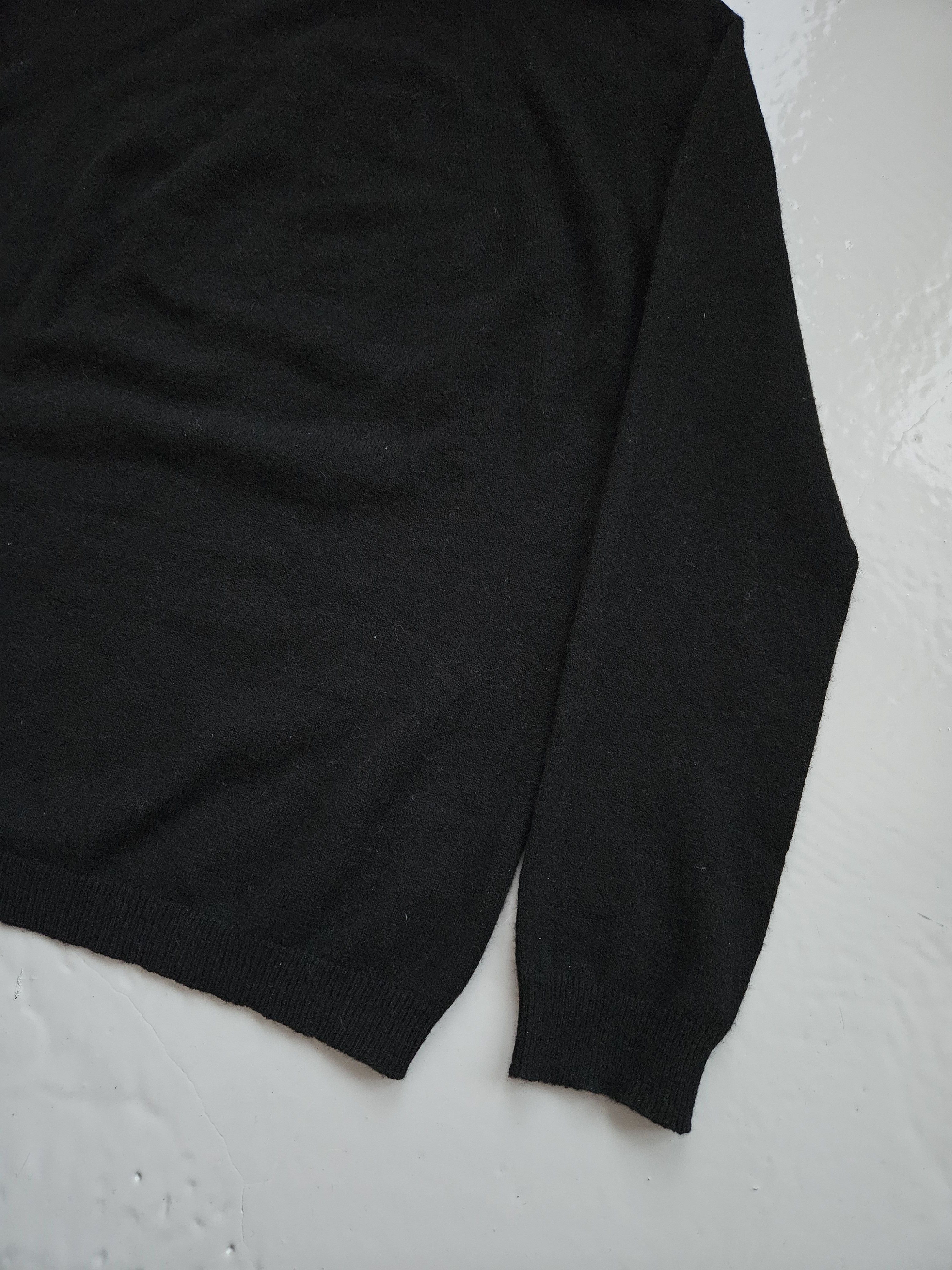 Chanel AW2001 Chanel logo plate cashmere blend turtleneck Size M / US 6-8 / IT 42-44 - 11 Thumbnail
