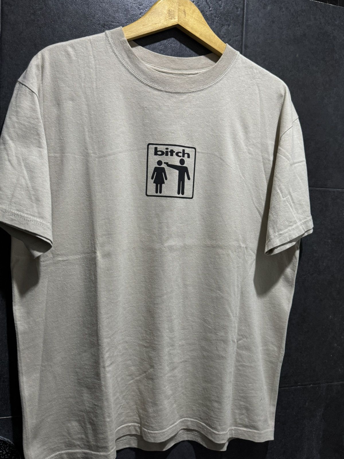Other Vintage 00s Bitch Skateboard Tshirt Size US L / EU 52-54 / 3 - 5 Thumbnail
