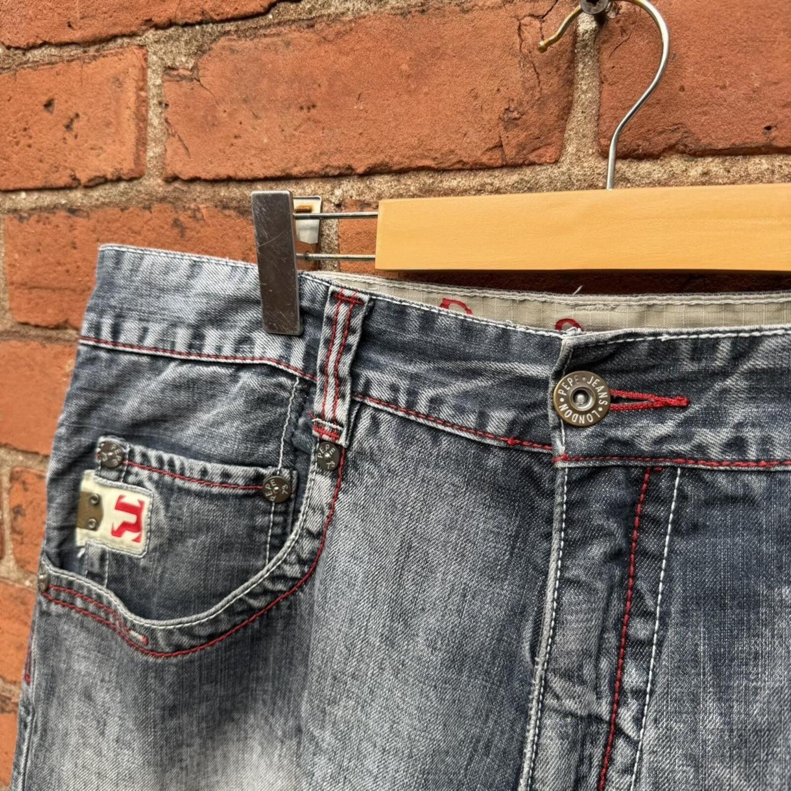 Pepe Jeans vintage Pepe jeans Jean shorts 00s jorts 38x14 Size US 38 / EU 54 - 5 Thumbnail