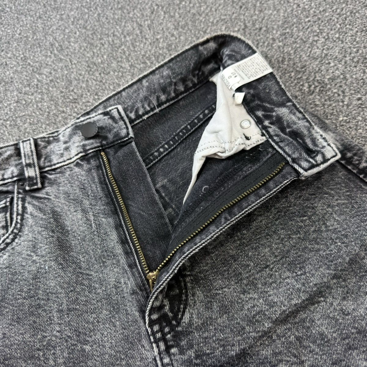 Yohji Yamamoto Archives Japanese Acid Wash GU Barrel Baggy Faded Black Jean Size 26" / US 2 / IT 38 - 10 Thumbnail