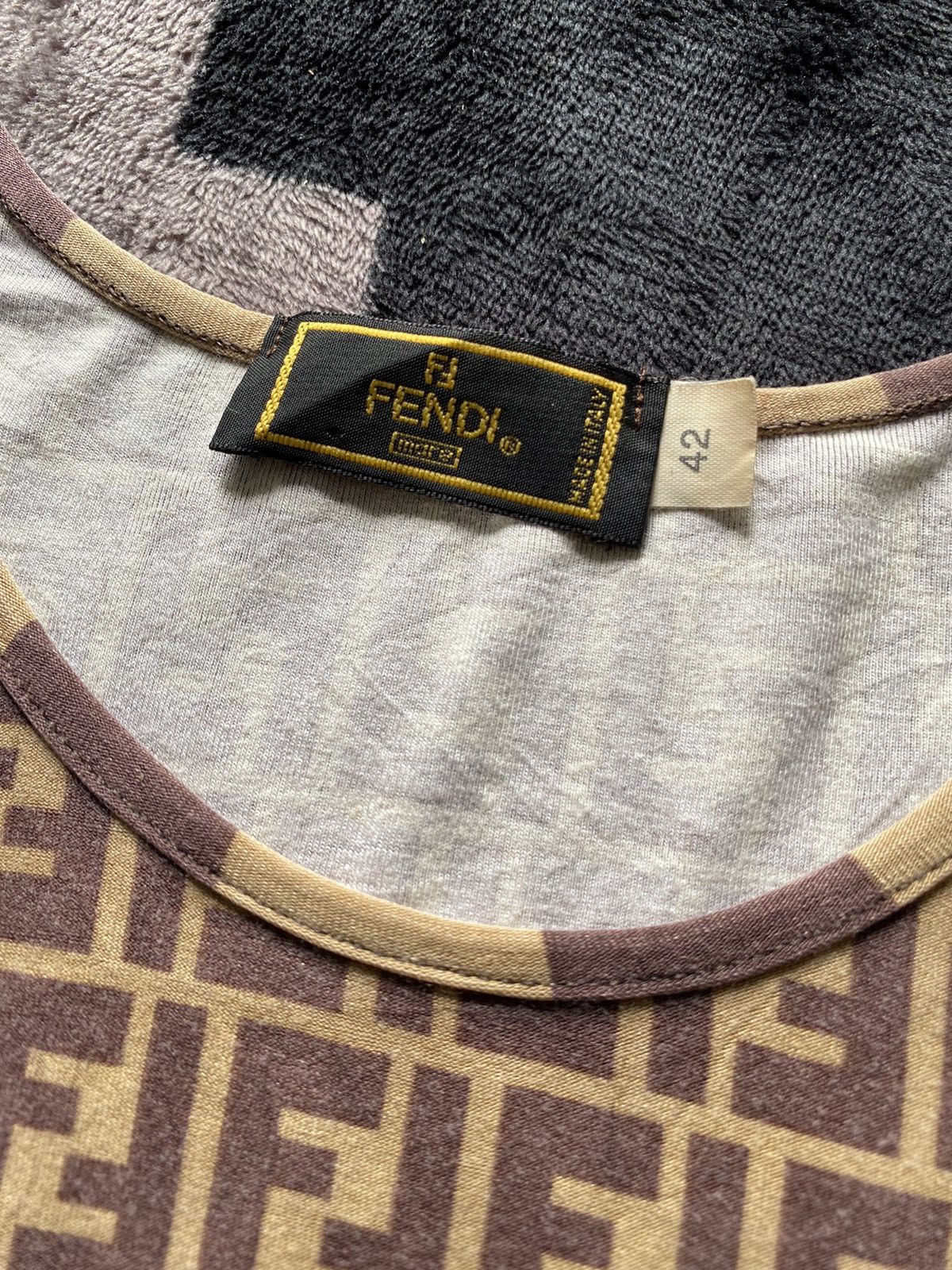 Fendi Vintage Fendi Monogram tshirts Size M / US 6-8 / IT 42-44 - 3 Thumbnail
