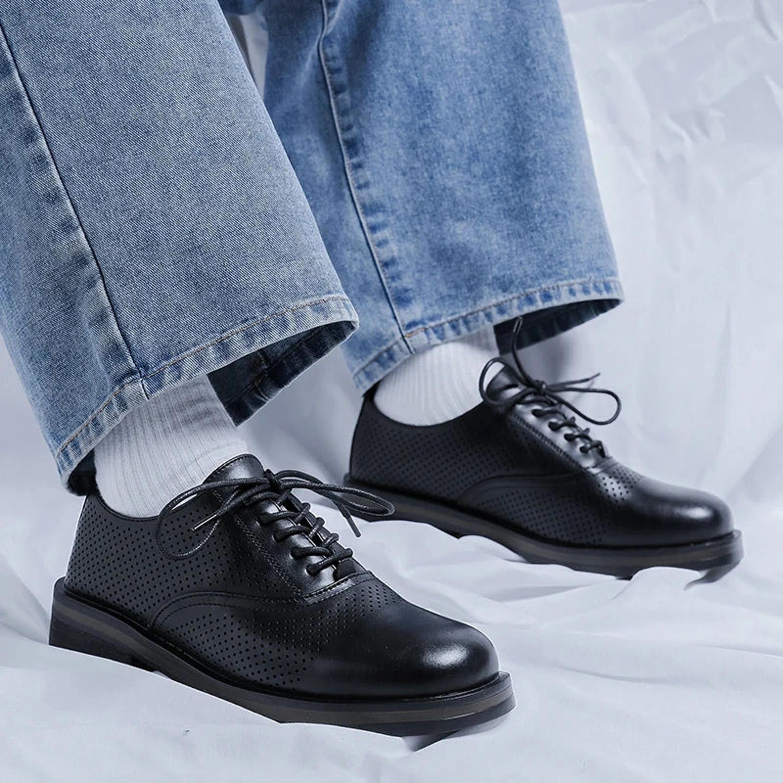 Leather Perforated Derby Shoes Size US 8 / EU 41 - 7 Thumbnail