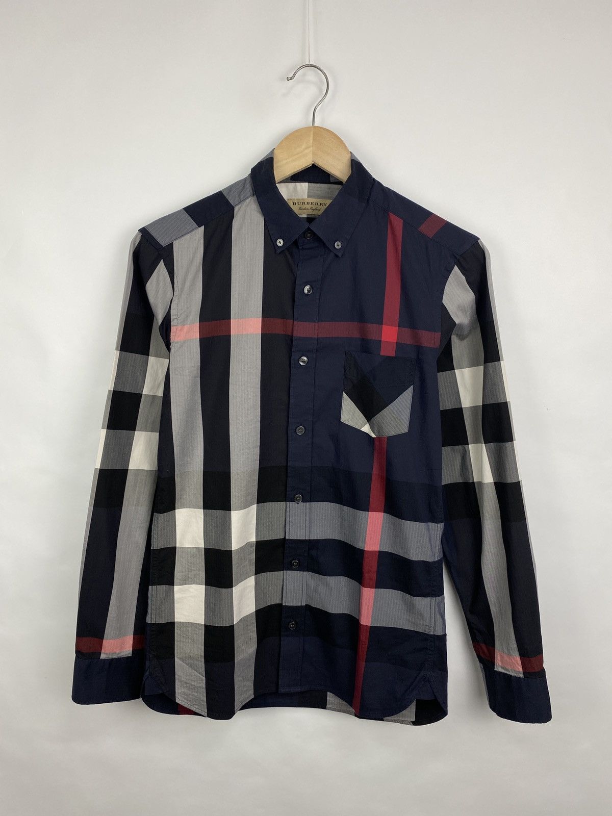 Burberry 🏴󠁧󠁢󠁥󠁮󠁧󠁿 Burberry London England Shirt Rare Retro Hype Size US S / EU 44-46 / 1 - 3 Thumbnail