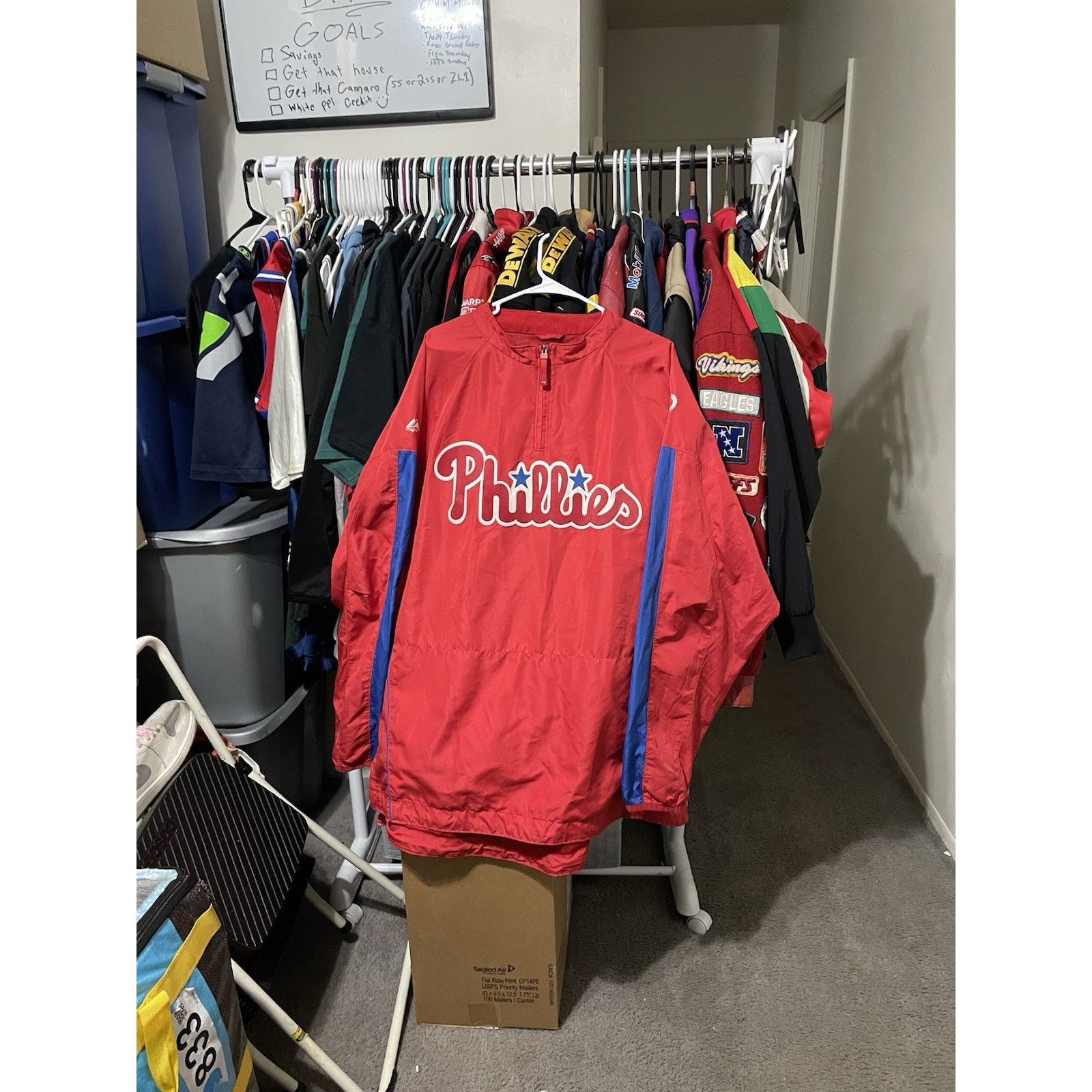 Majestic Size 2XLT-Majestic Phillies 1/4 Zip Red Pullover Windbreaker Size US XXL / EU 58 / 5 - 1 Thumbnail