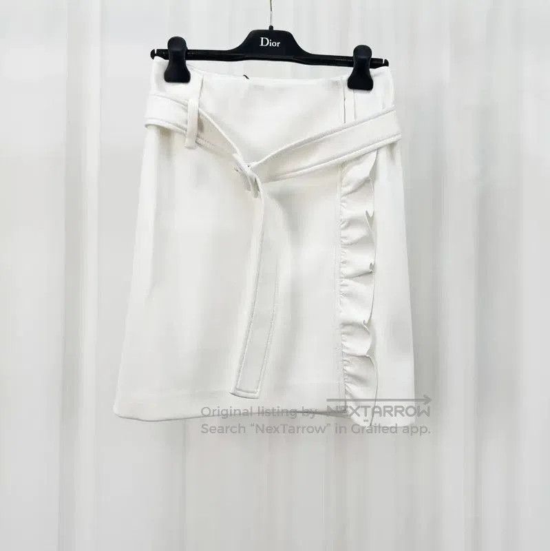 Prada Prada White Nylon Midi Skirt for Women. Size 23" - 1 Thumbnail