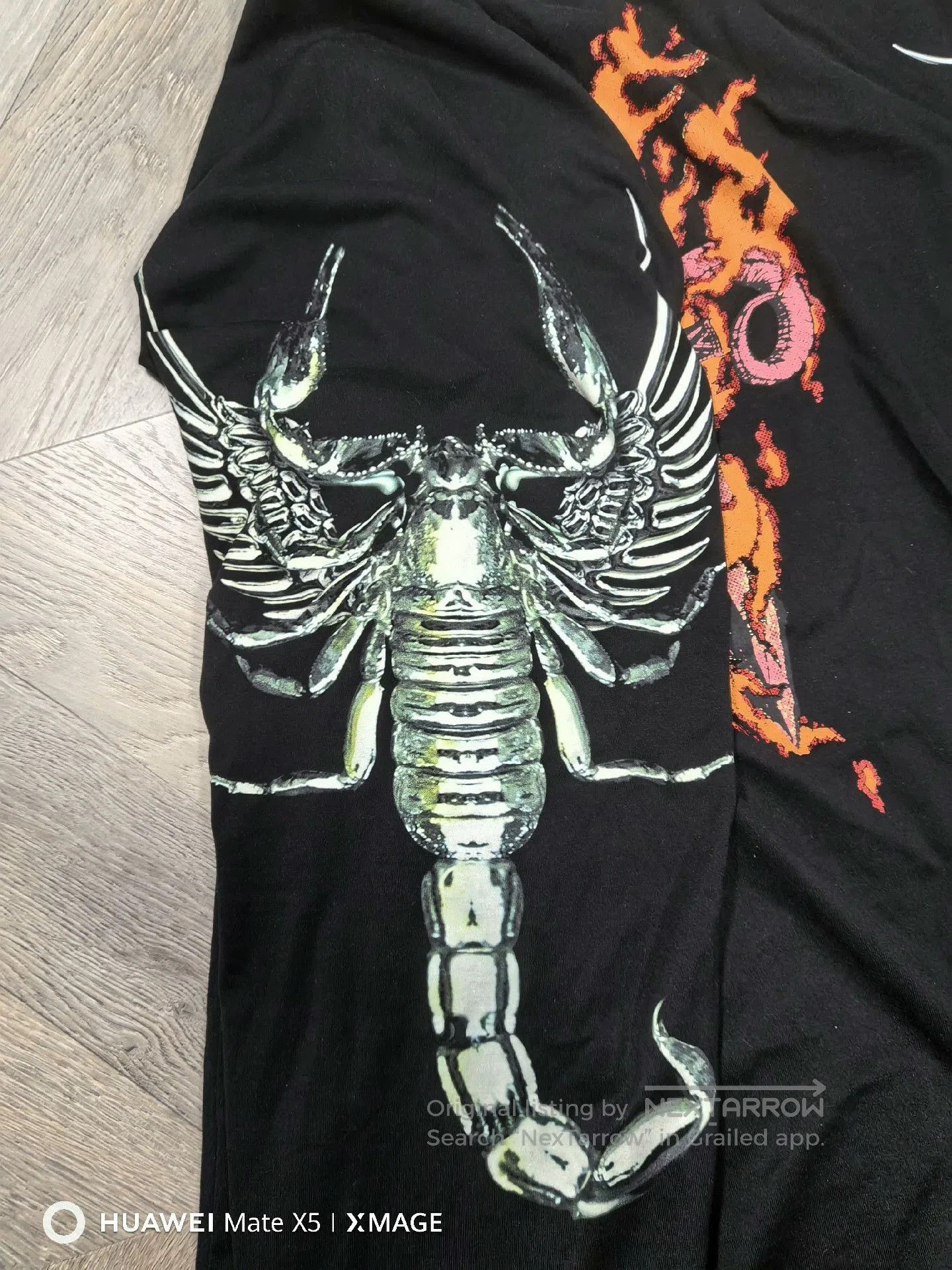 Givenchy givenchy rock logo long sleeve t. Size US L / EU 52-54 / 3 - 5 Thumbnail