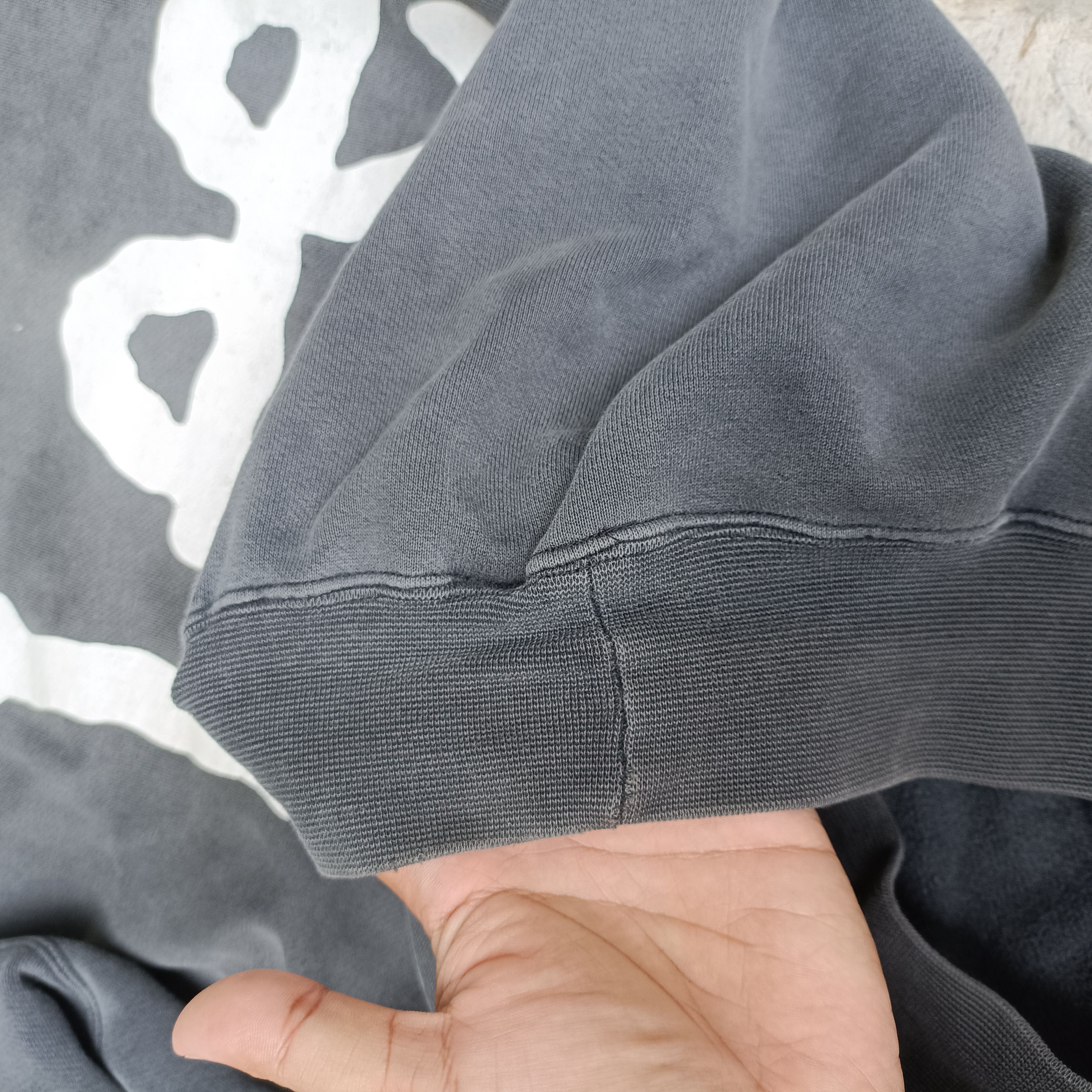 Vintage Vintage1990 Lee - Trashed Lee Sweatshirt Sunfaded Size US L / EU 52-54 / 3 - 10 Thumbnail