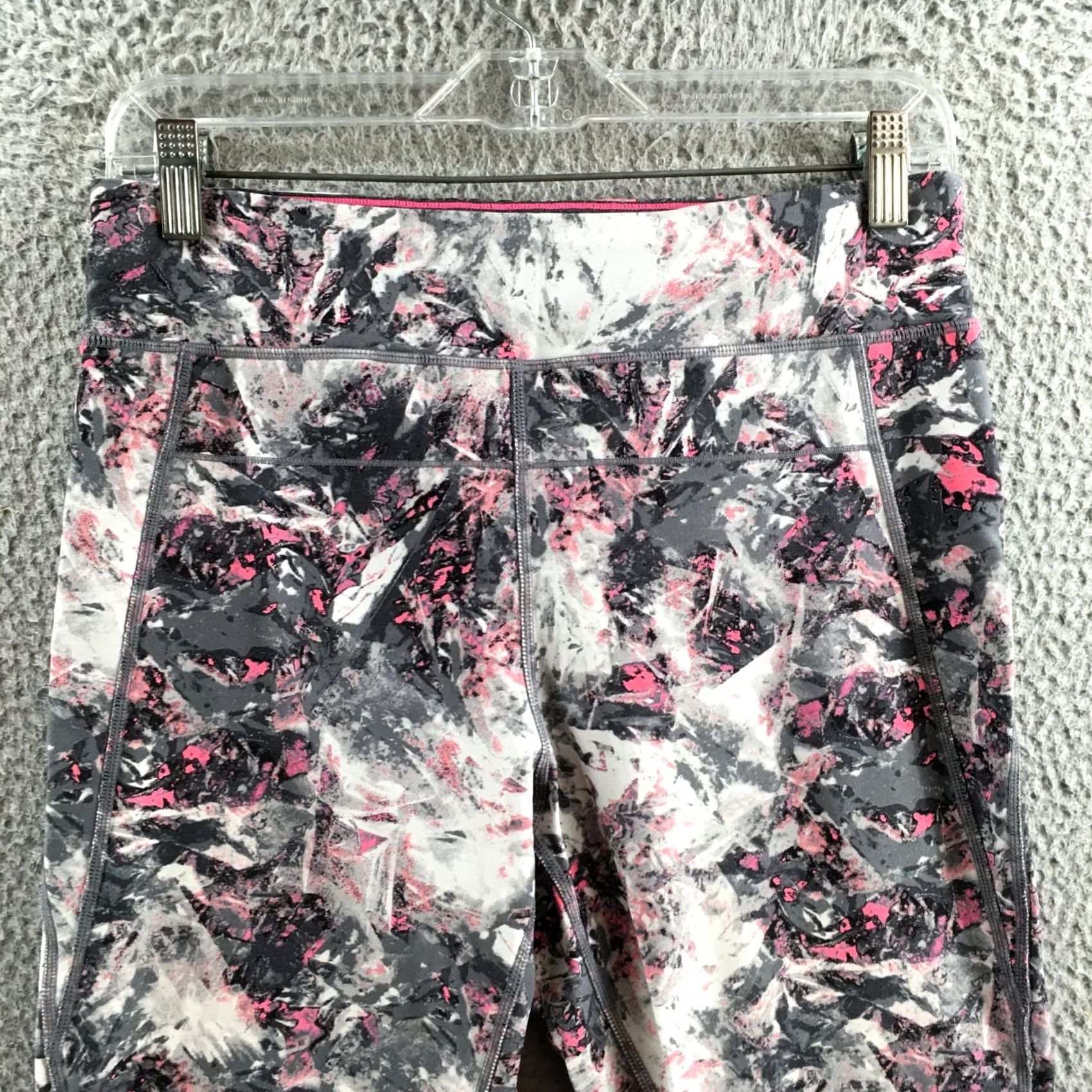 Calvin Klein Calvin Klein Leggings Womens L Abstract Print Cropped Athletic Stretch High Rise Size 36" / US 14 / IT 50 - 2 Thumbnail