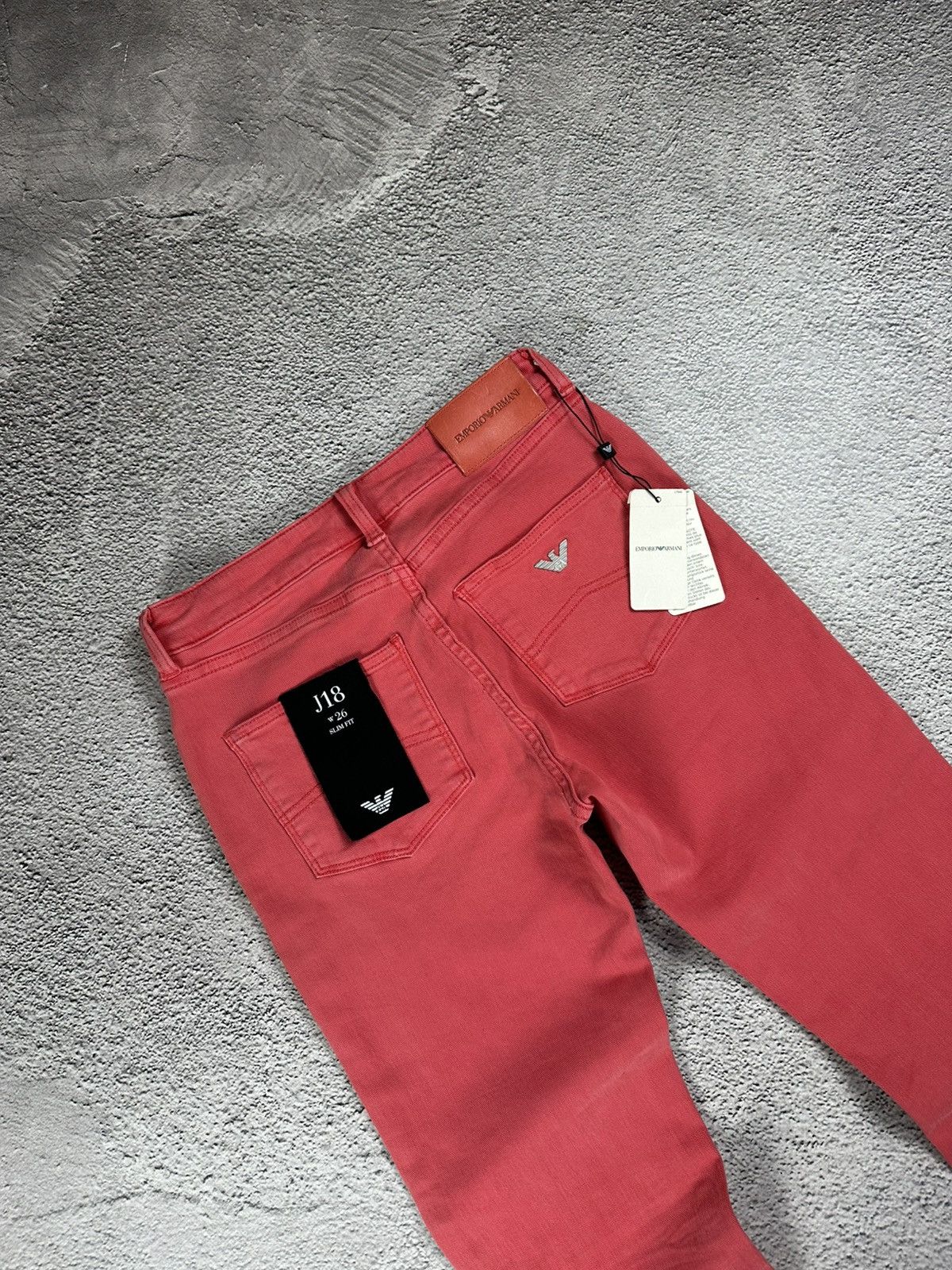Emporio Armani Emporio Armani Jean J18 Slim Fit New Old Money Style Size 26" / US 2 / IT 38 - 3 Thumbnail