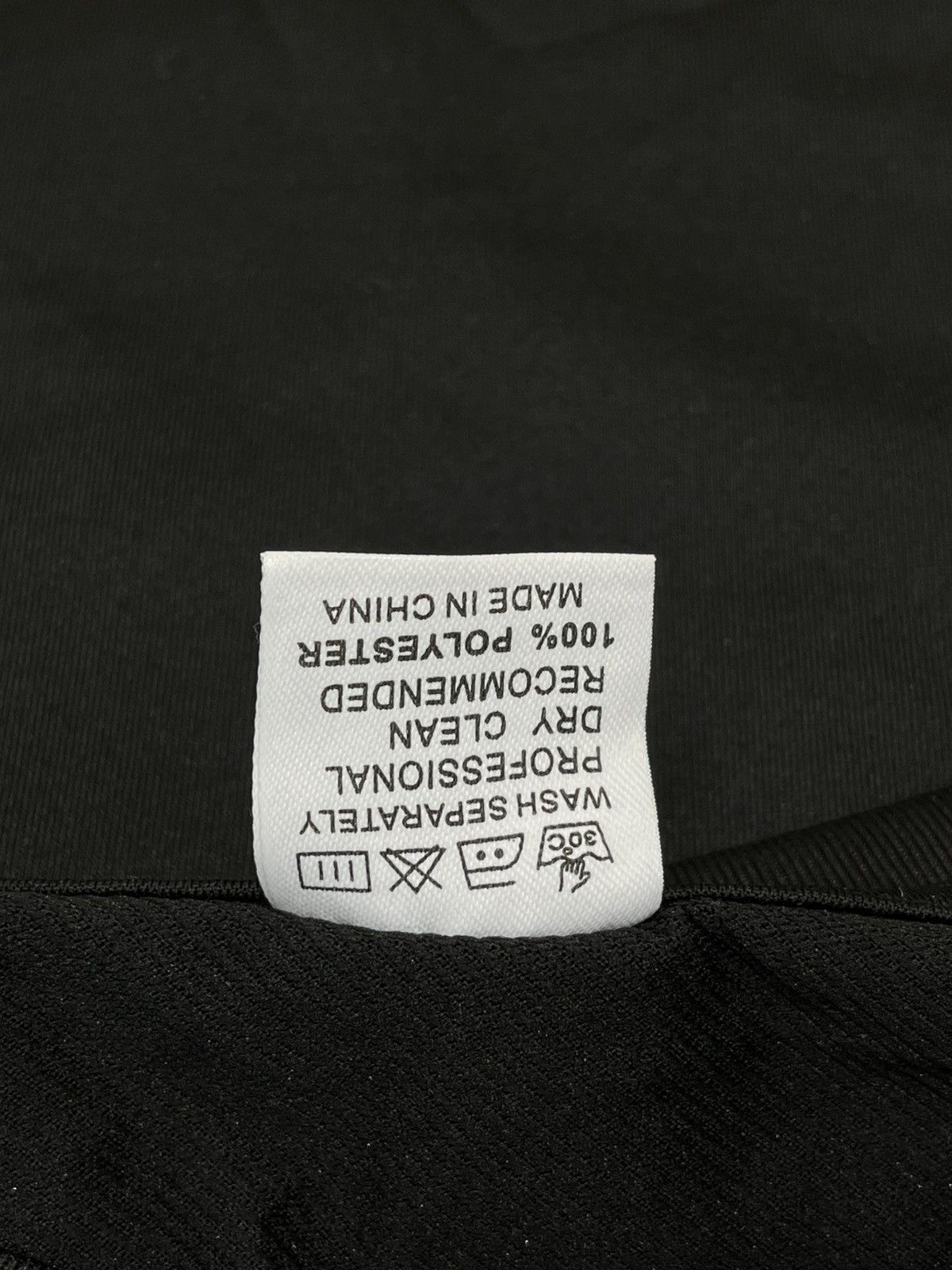 Other NEWS Long Sleeve Black Size US XXL / EU 58 / 5 - 4 Thumbnail