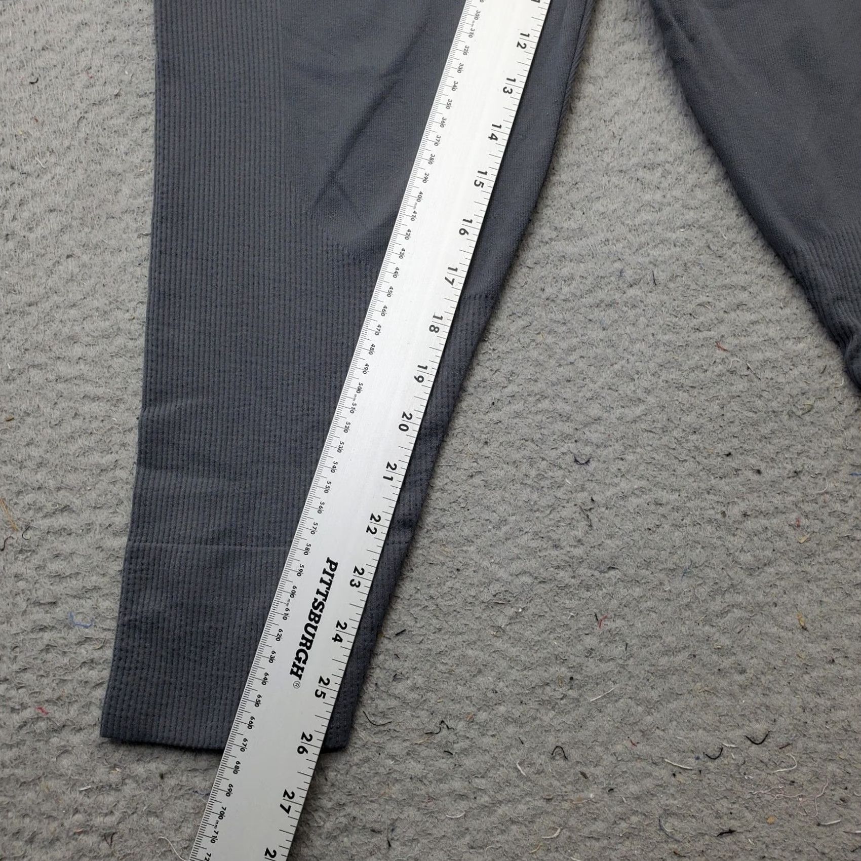 Gymshark Gymshark Jogger Pants Womens XS Gray Stretch Relaxed Fit Tapered Leg Drawstring Size 26" / US 2 / IT 38 - 5 Thumbnail