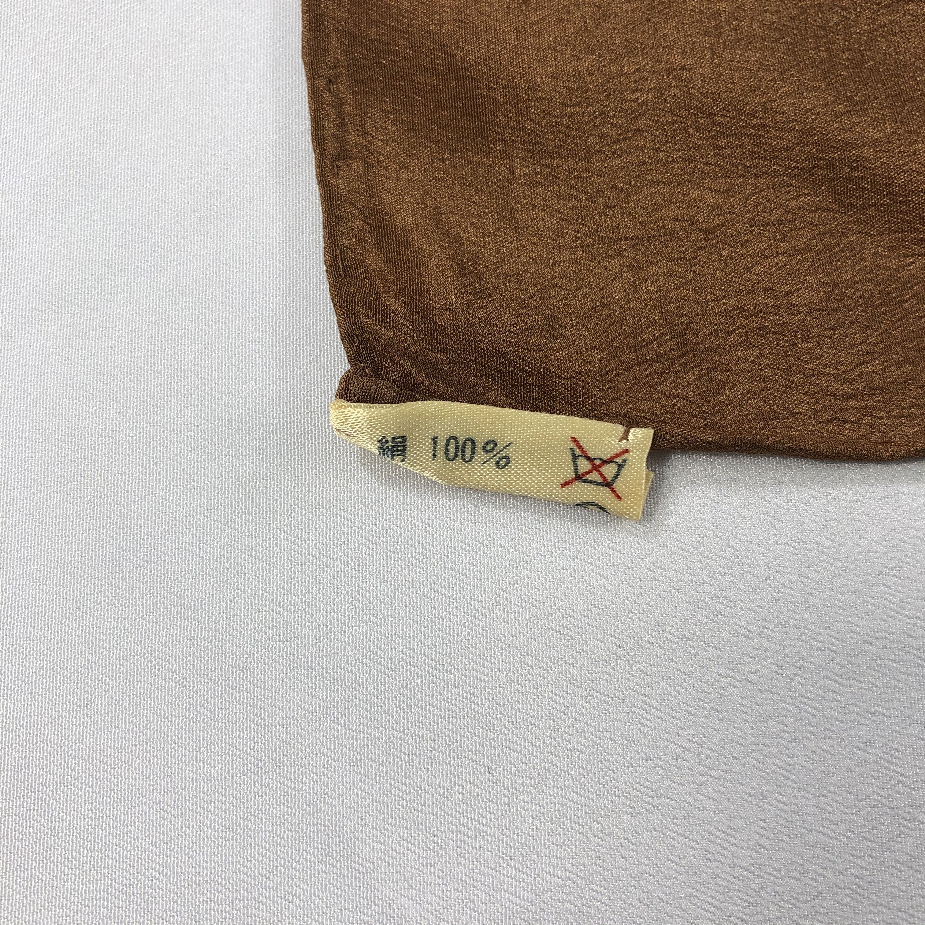 Louis Feraud Vintage Louis Feruad Silk Scarf Size ONE SIZE - 5 Thumbnail