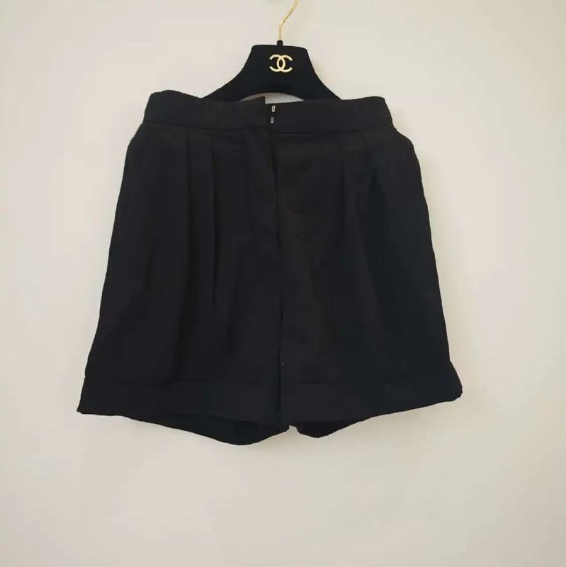 Max Mara MaxMara Black Cotton Women's Shorts 0089 Size 24" / US 00 / IT 34 - 1 Thumbnail