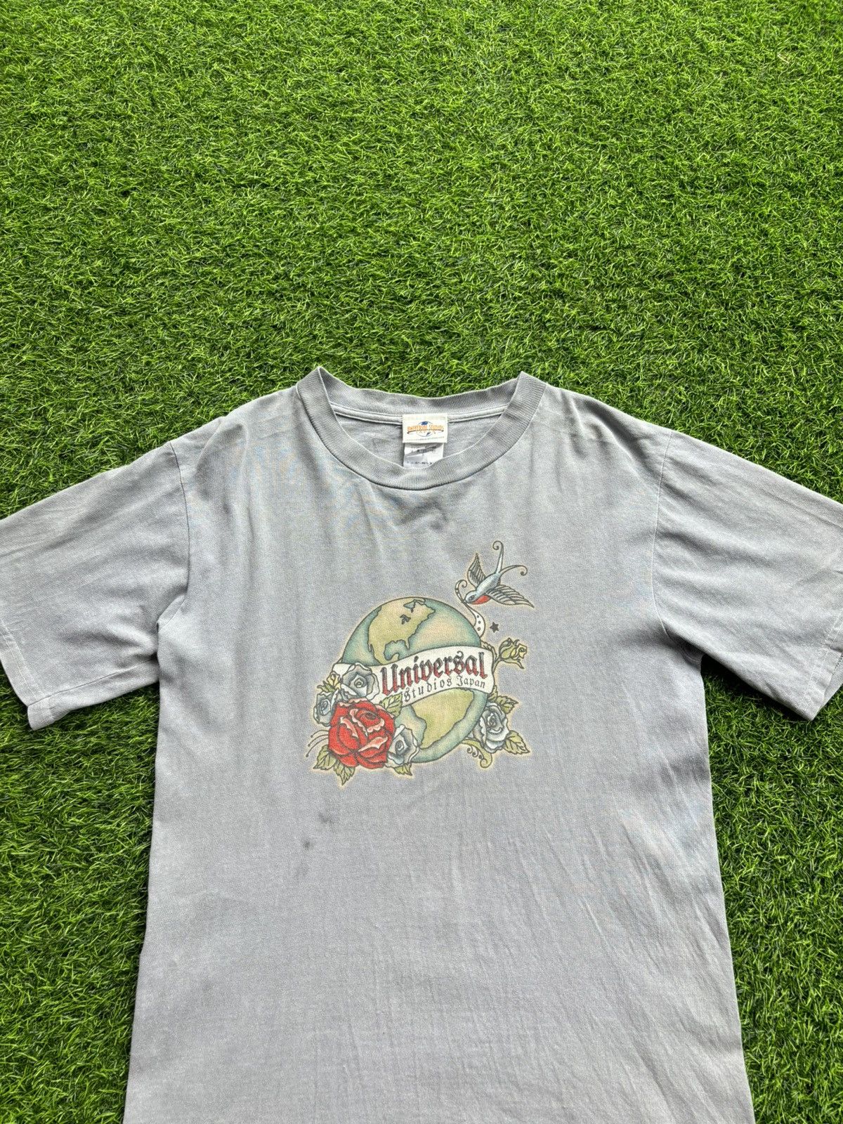 Universal Studios Vintage 00's Universal Studio Japan Tshirt Size US S / EU 44-46 / 1 - 2 Thumbnail