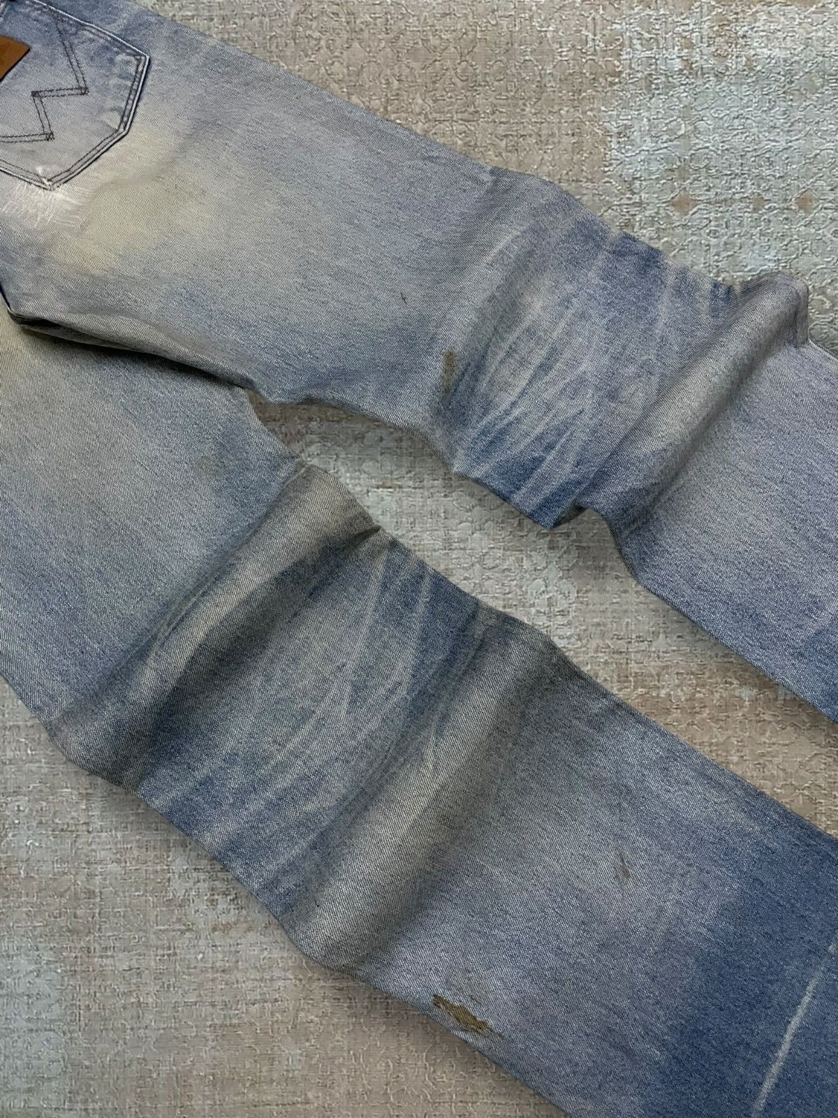 Wrangler Vintage 1990s Designer Wrangler Distressed Mudwash Denim Size US 29 - 16 Thumbnail