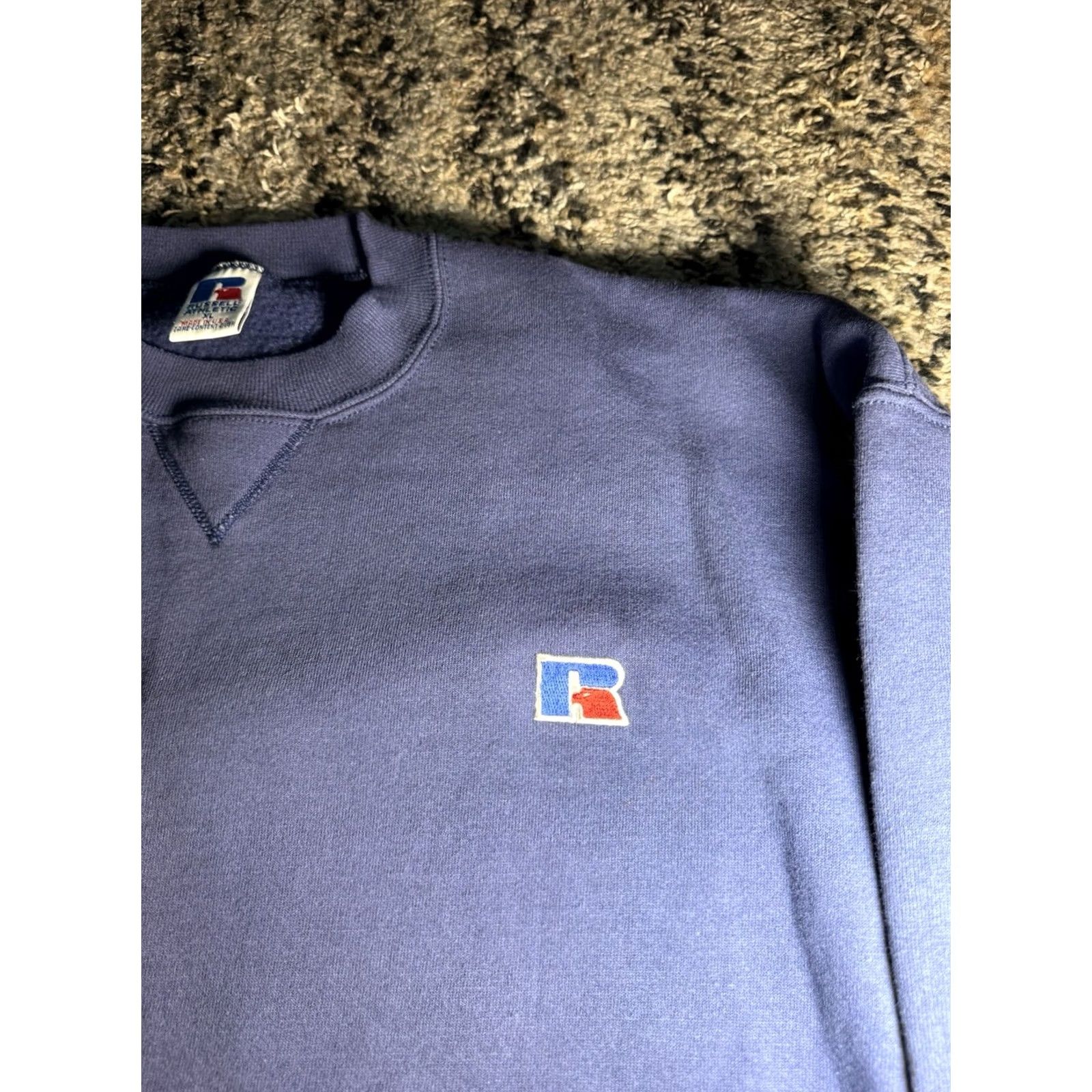 Russell Athletic VINTAGE Russell Athletic Sweatshirt XL Navy Blue Pullover Crew Neck Chest Logo USA Made 24 in Wide 28 in Long Unisex Adults Size US XL / EU 56 / 4 - 2 Thumbnail