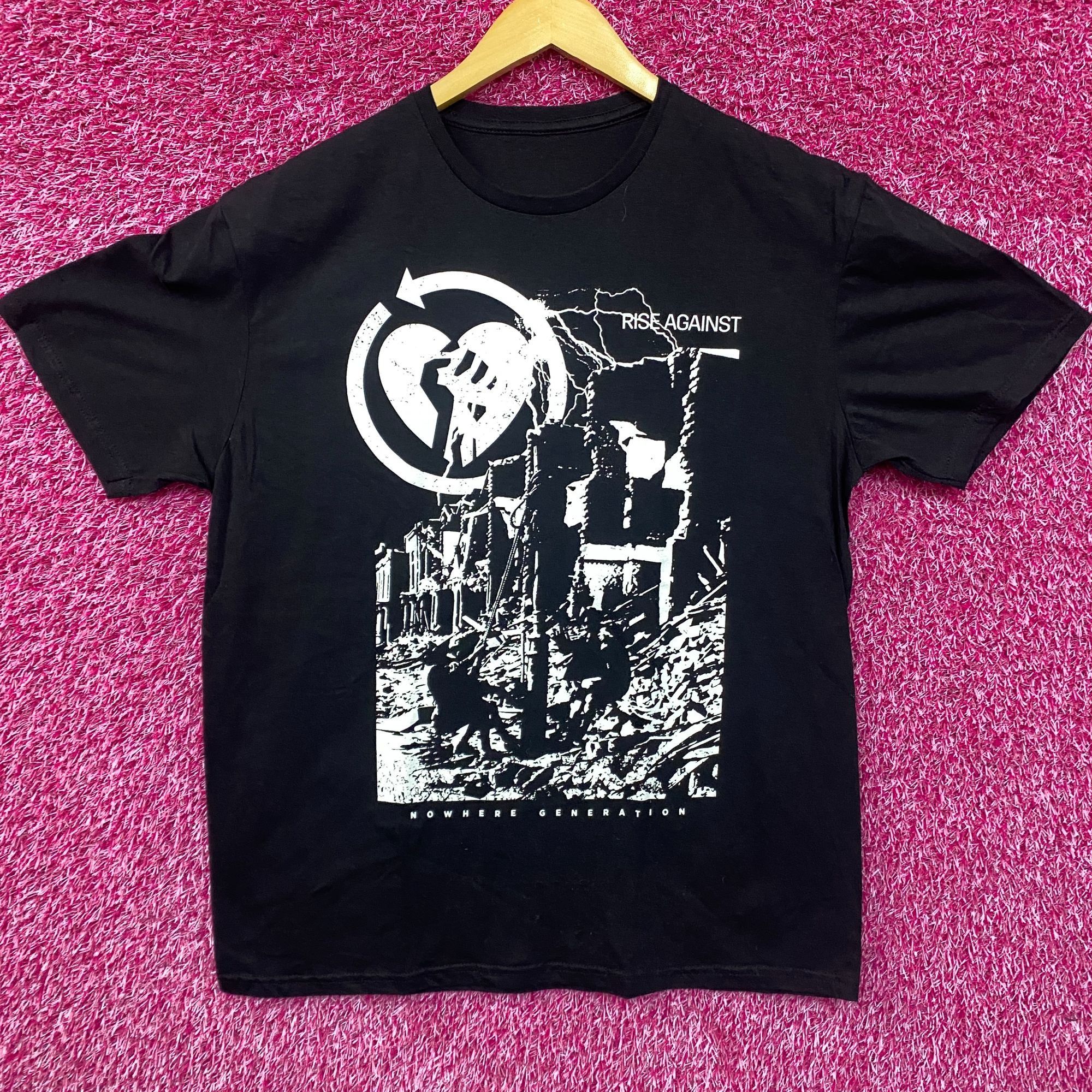 Band Tees Rise Against Nowhere Generation Tear Down T-shirt Medium Size US M / EU 48-50 / 2 - 1 Thumbnail