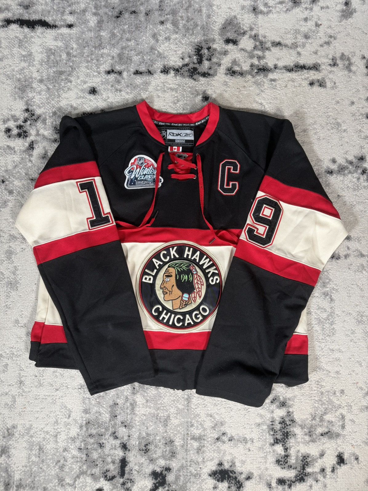 NHL Rare NHL Reebok Chicago Blackhawks Jonathan Toews 19 Jersey Size US M / EU 48-50 / 2 - 1 Thumbnail