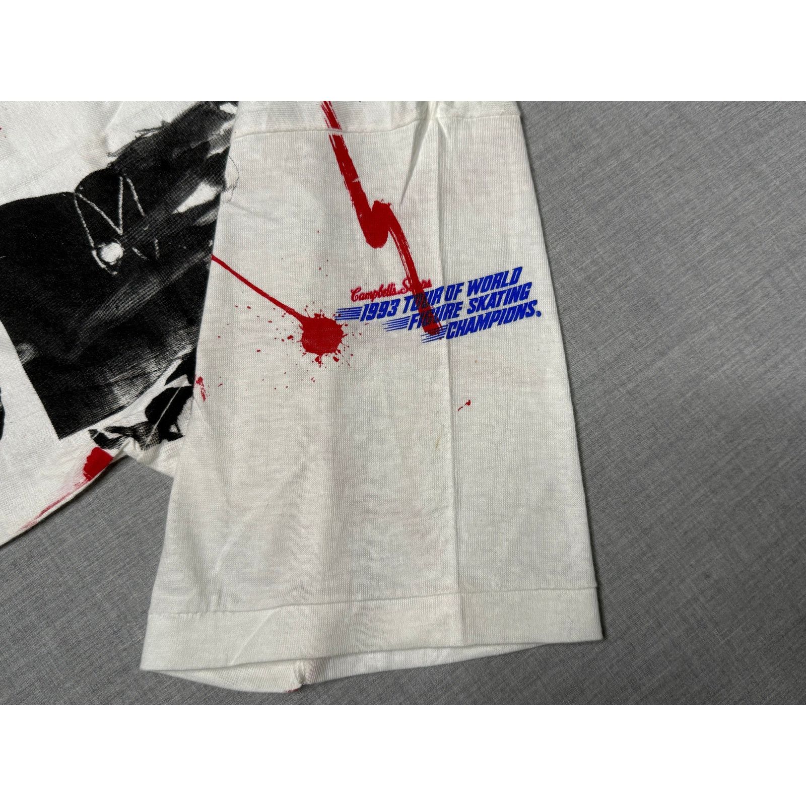 Vintage Vintage 1993 Figure Skating Champions All Over Print T-shirt Size US L / EU 52-54 / 3 - 5 Thumbnail
