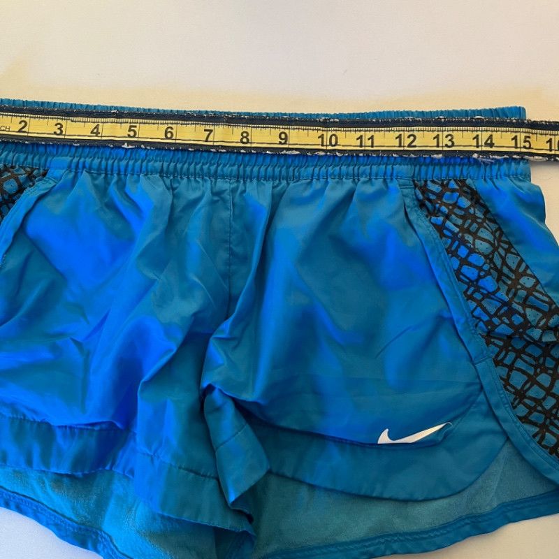 Nike Nike Women's Athletic Shorts - Blue Geometric Pattern Size 30" / US 8 / IT 44 - 3 Thumbnail