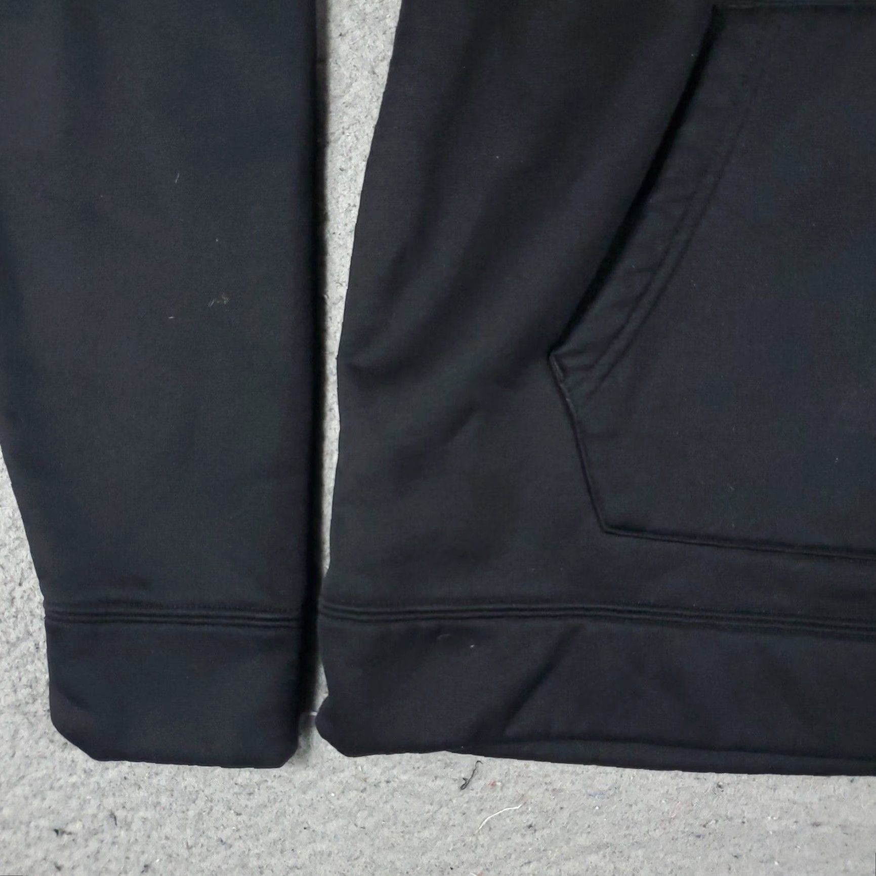 Under Armour Under Armour Womens Small Black Pullover Hoodie Sweatshirt Ladies Sweater Size S / US 4 / IT 40 - 4 Thumbnail