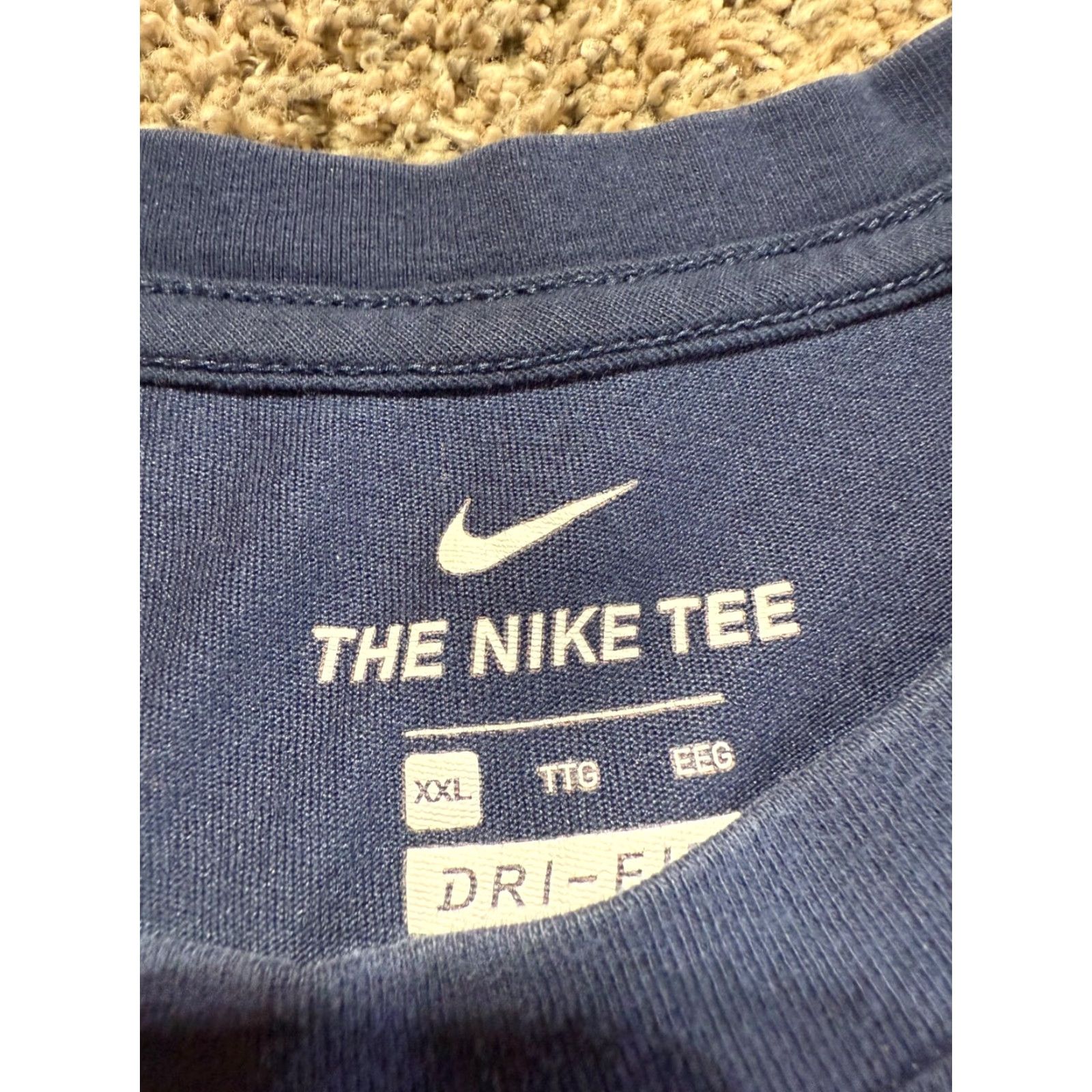 Nike Nike Mens Shirt Tee 2XL Short Sleeve NFL Patriots Blue Stretch Shirt Mens NFL 2XL Nike Size US XXL / EU 58 / 5 - 2 Thumbnail