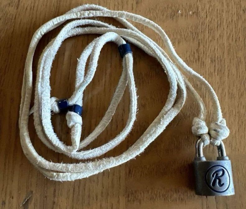 Undercover Classic Undercover Lock Necklace Size ONE SIZE - 1 Thumbnail