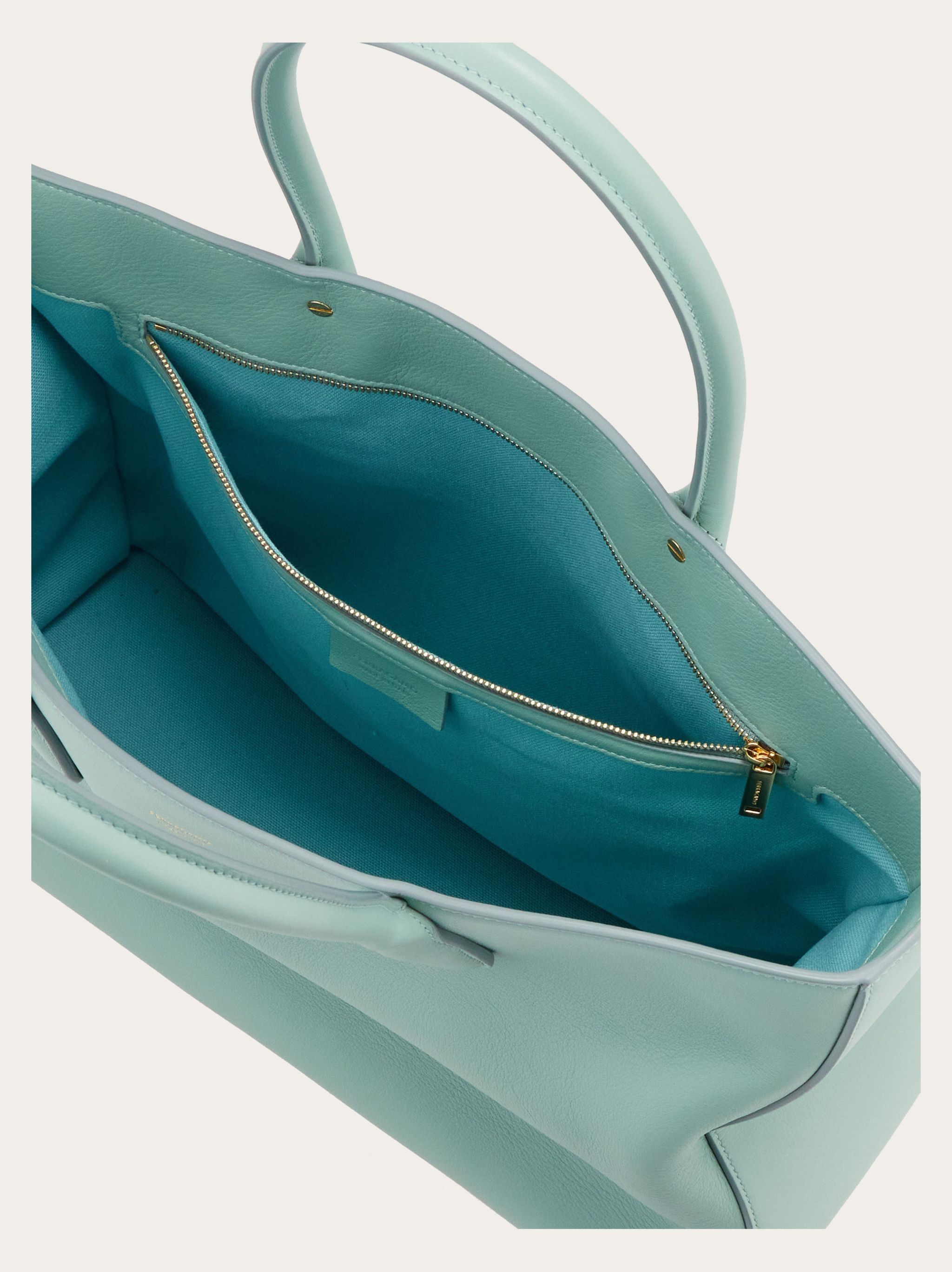 Salvatore Ferragamo o1s1rm0924 Size: OS / Tote Bag in Sage Green Size ONE SIZE - 6 Thumbnail