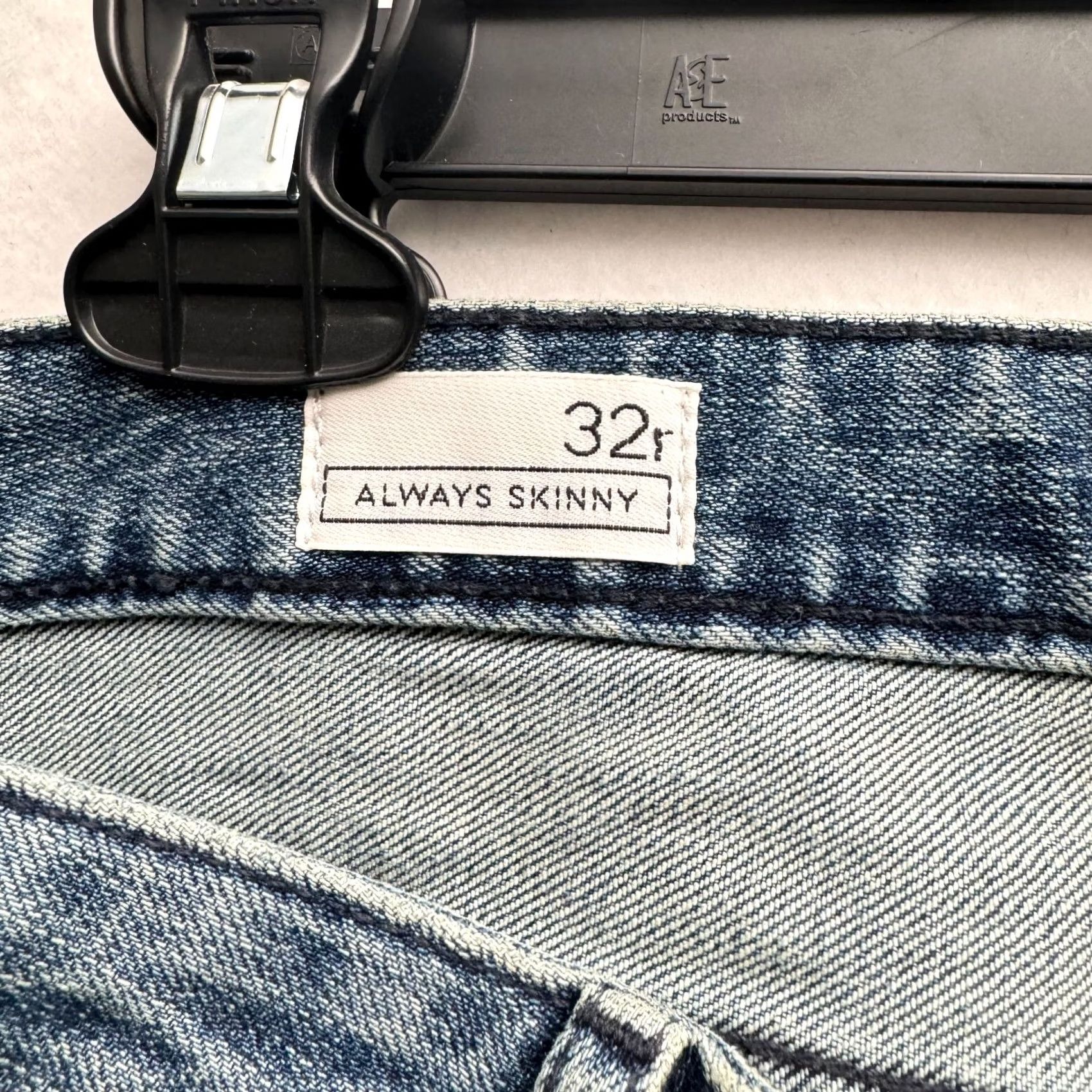 Gap GAP 1969 Always Skinny Jeans Women Slim Distressed Low Rise 32 Regular 28in Blue Denim Size 24" / US 00 / IT 34 - 6 Thumbnail