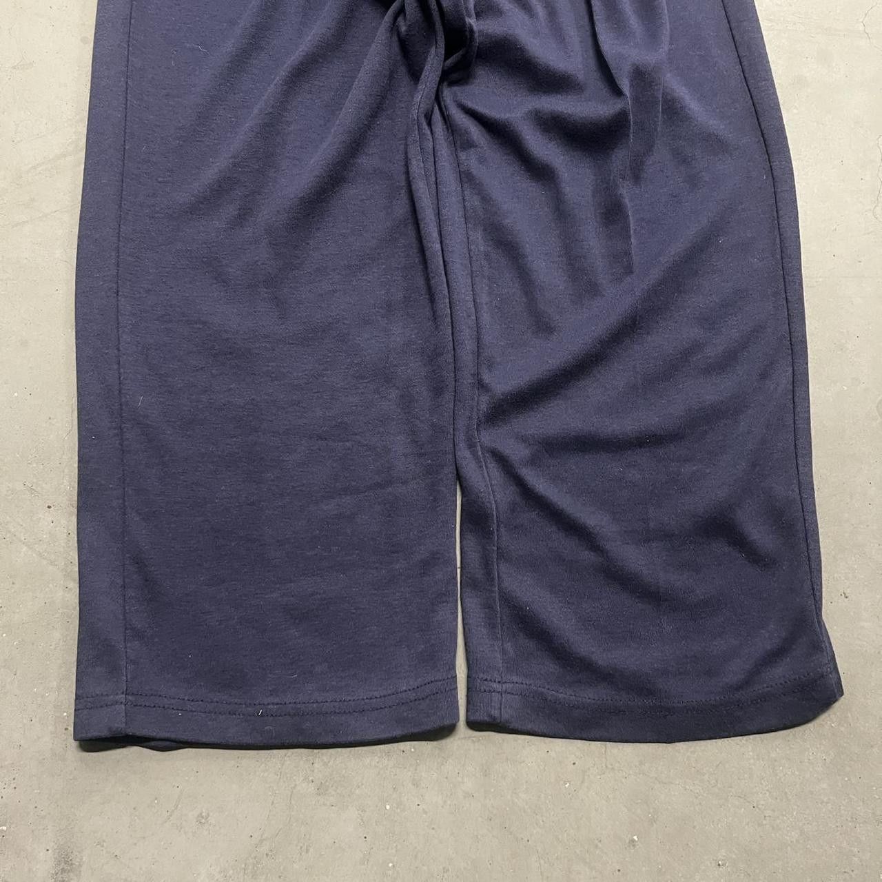 Japanese Brand × Vintage Vintage Y2K/2000s Baggy Navy Blue Sweatpants with pockets! Size US 36 / EU 52 - 4 Thumbnail