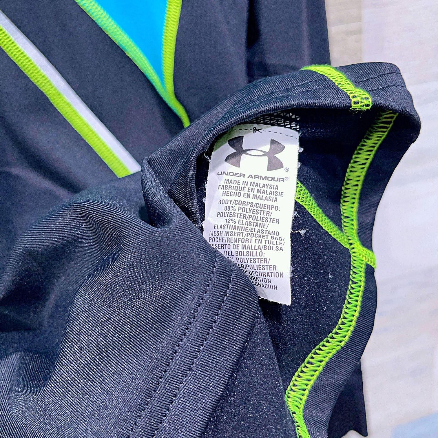 Under Armour Under Armour Run Fitted Running Jacket Black Blue Womens M Size M / US 6-8 / IT 42-44 - 8 Thumbnail