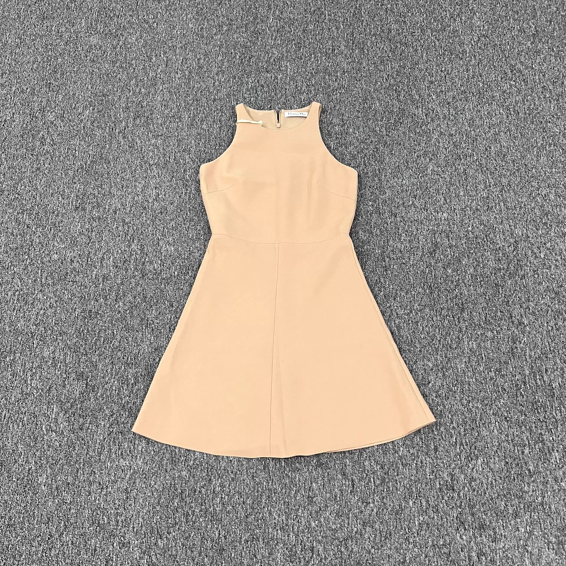 Dior Dior Wool-Silk Sleeveless Nude Pink Dress Women's 36 Size XS / US 0-2 / IT 36-38 - 1 Thumbnail