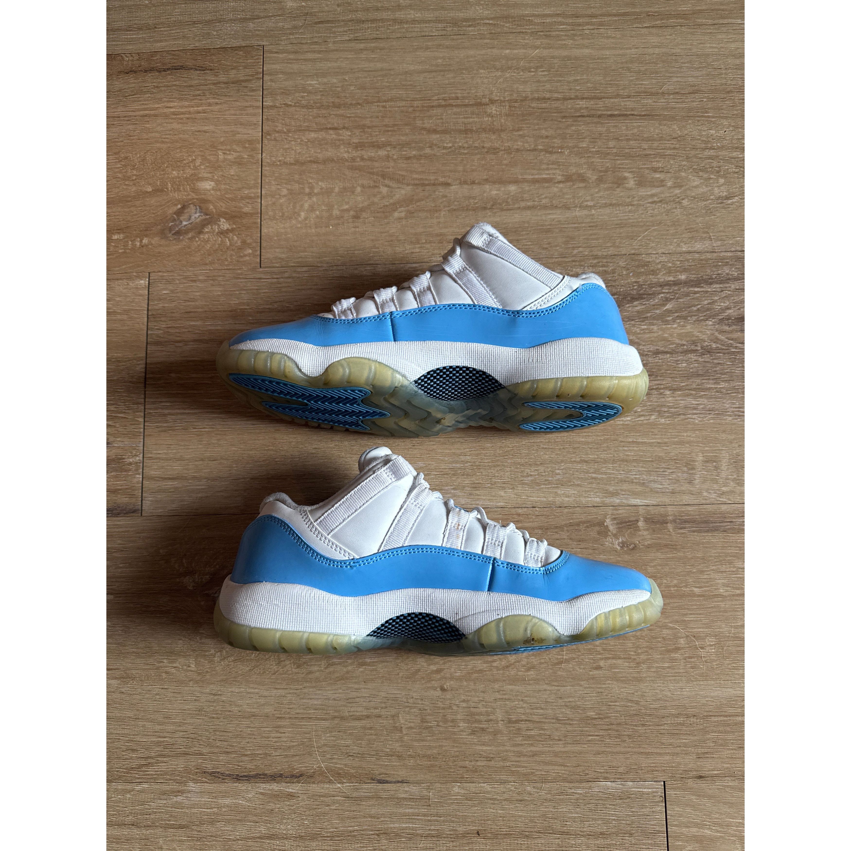Jordan Brand Jordan Retro 11 Low University Blue Size US 5 / EU 37 - 3 Thumbnail