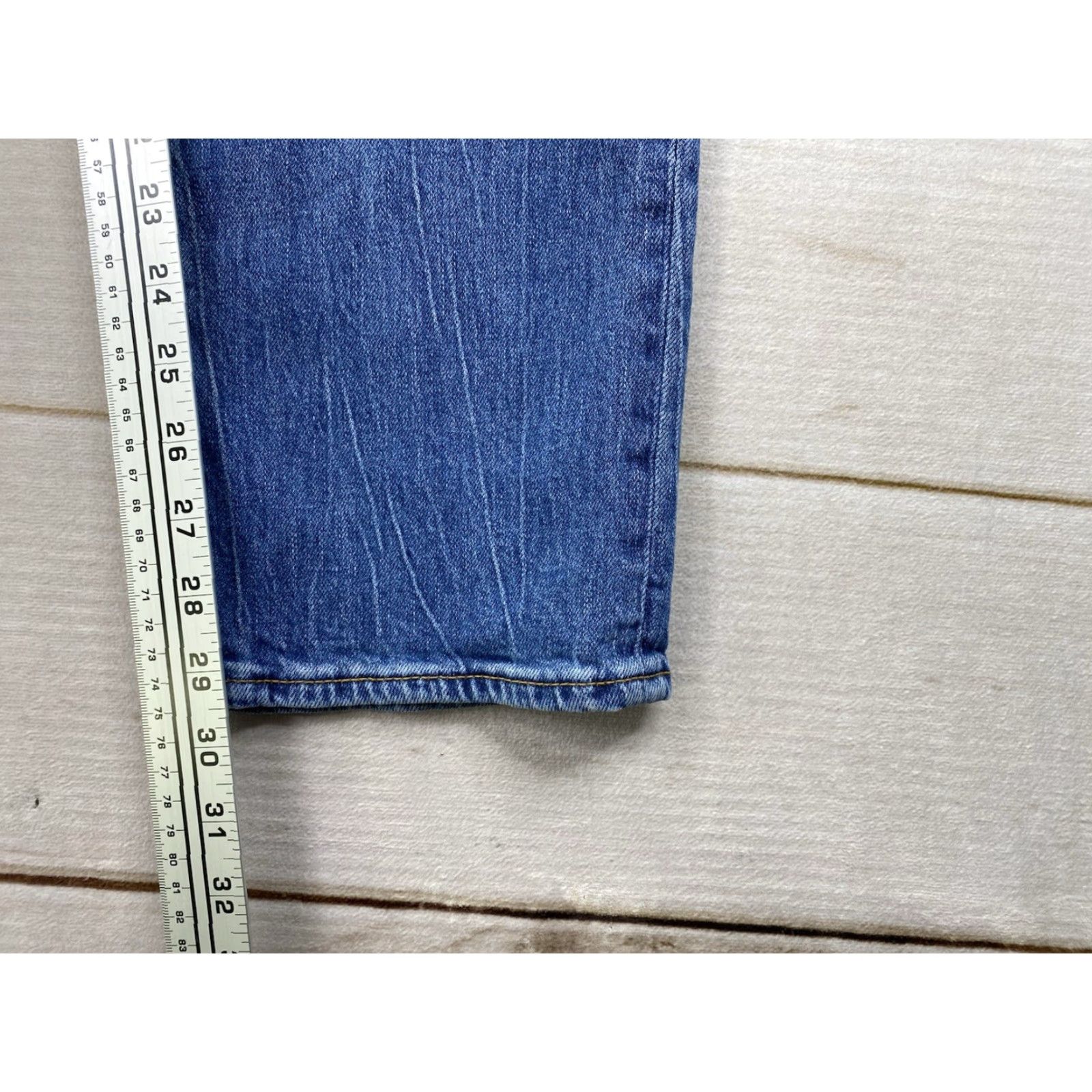American Eagle Outfitters VINTAGE American Eagle Athletic Fit Jeans Mens 31x32 Stretch Denim Whiskering Distressed Size US 28 / EU 44 - 6 Thumbnail
