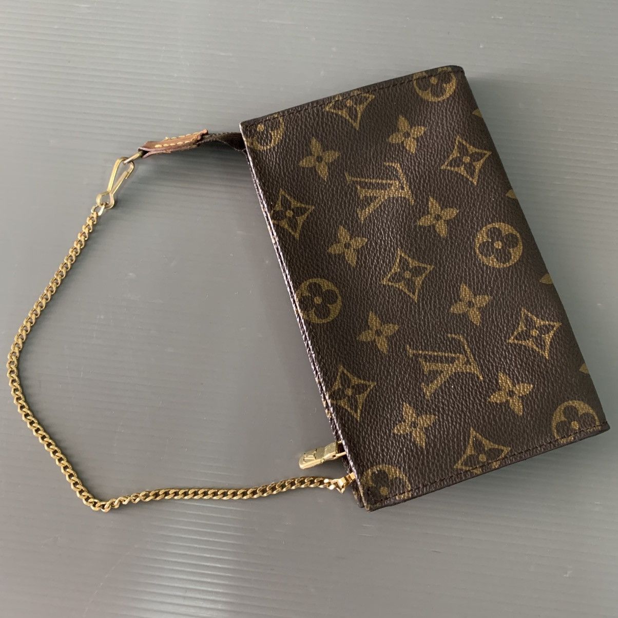 Louis Vuitton Louis Vuitton Mini Pochette Bag Size ONE SIZE - 3 Thumbnail