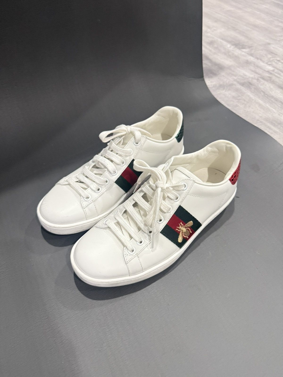 Gucci Gucci ace embroidered bee Size US 8 / IT 38 - 2 Thumbnail
