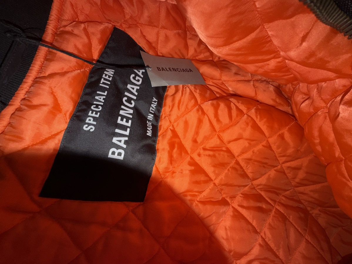 Balenciaga Balenciaga x NASA bomber jacket Size US XS / EU 42 / 0 - 12 Thumbnail