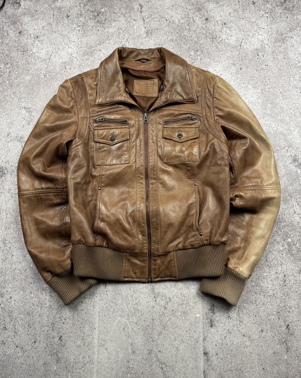 Genuine Leather Vintage 90s Faded Distressed Brown Leather Bomber Jacket Size US S / EU 44-46 / 1 - 1 Thumbnail
