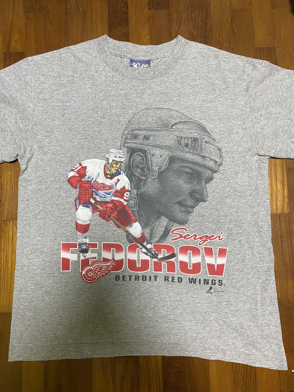 Lee × NHL × Vintage Vintage 90’s Detroit Red Wings Sergei Fedorov Lee Sport Tee Size US L / EU 52-54 / 3 - 2 Thumbnail