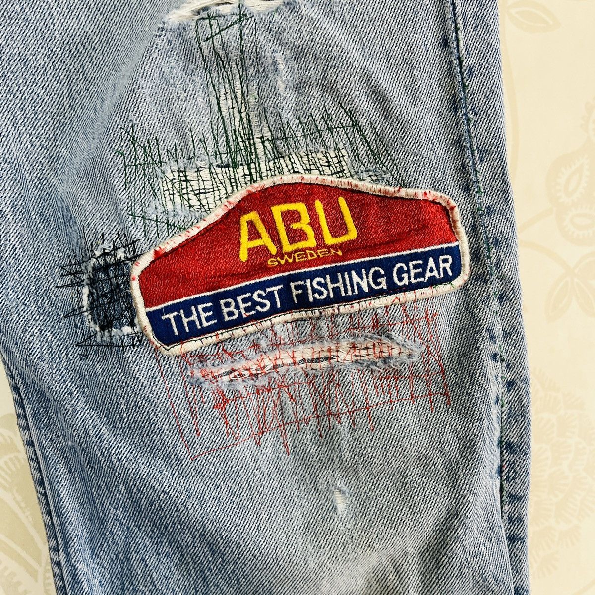 Levi's Vintage Clothing Distressed Levis 501 Vintage Denim Jeans Size US 30 / EU 46 - 9 Thumbnail