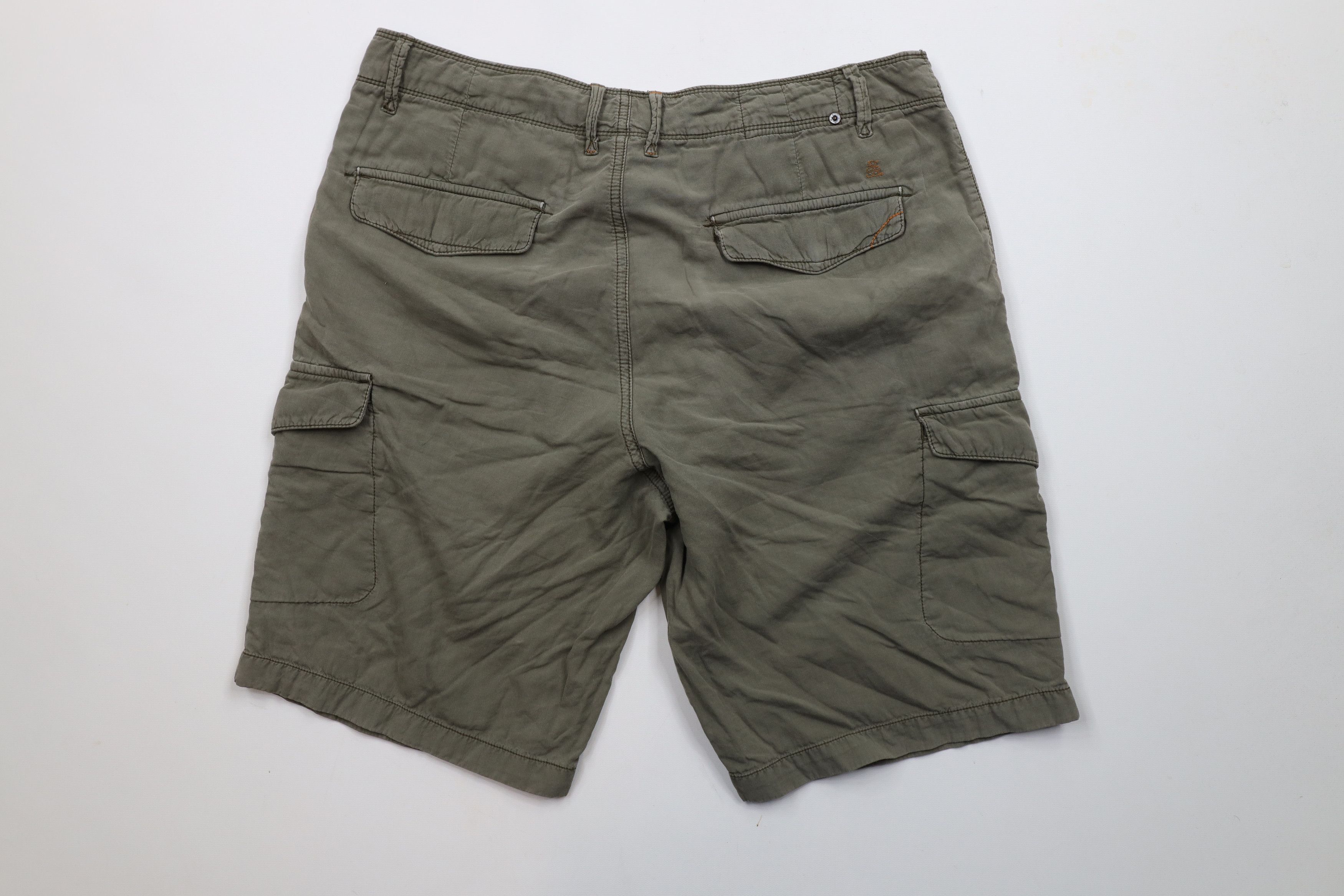 Tommy Bahama × Vintage Vintage Tommy Bahama Stonewash Above Knee Cargo Shorts Size US 33 - 9 Thumbnail