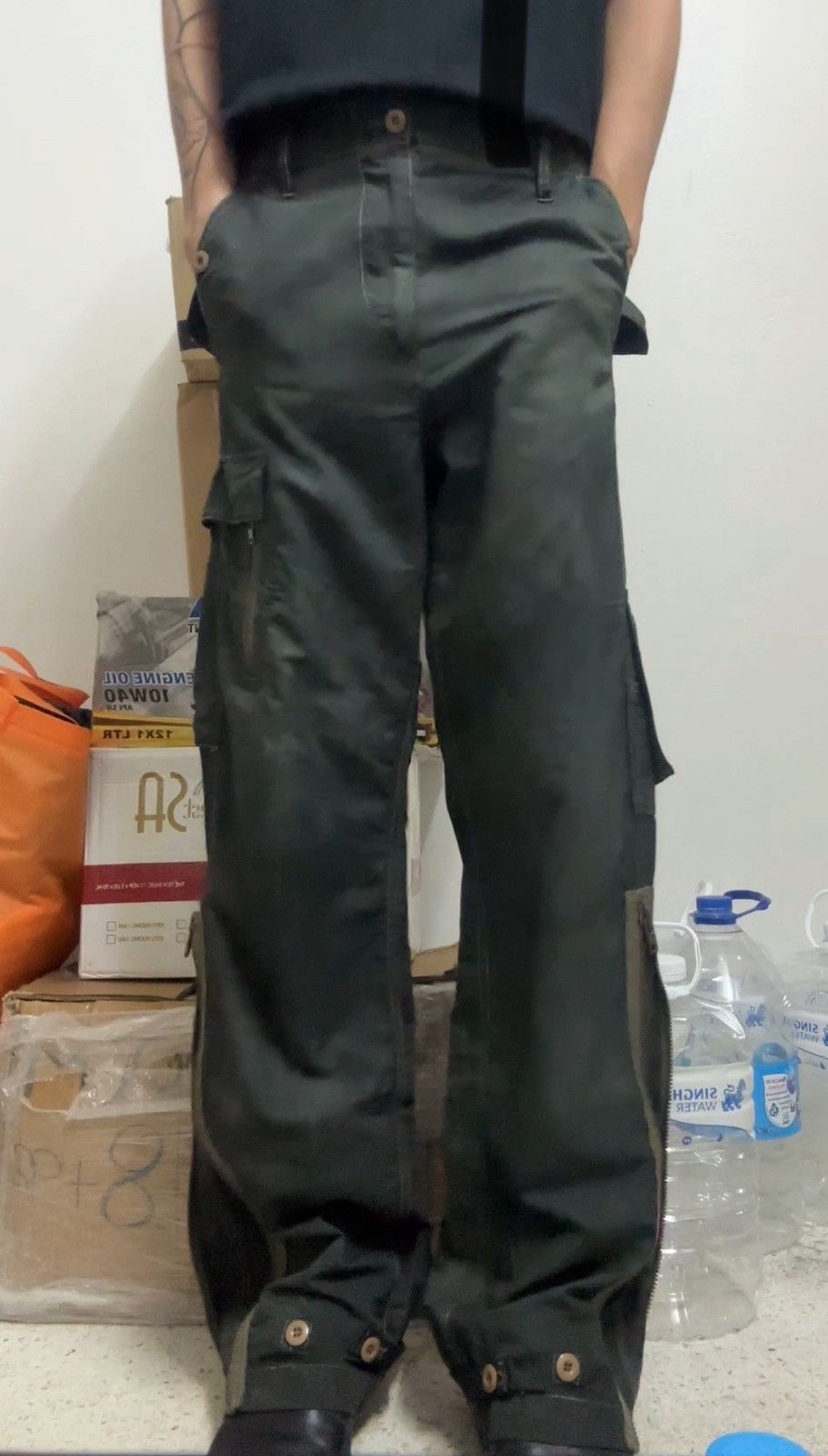 GOA 00s G.O.A Multi Pockets Flare Cargo Pants Size US 33 - 11 Thumbnail