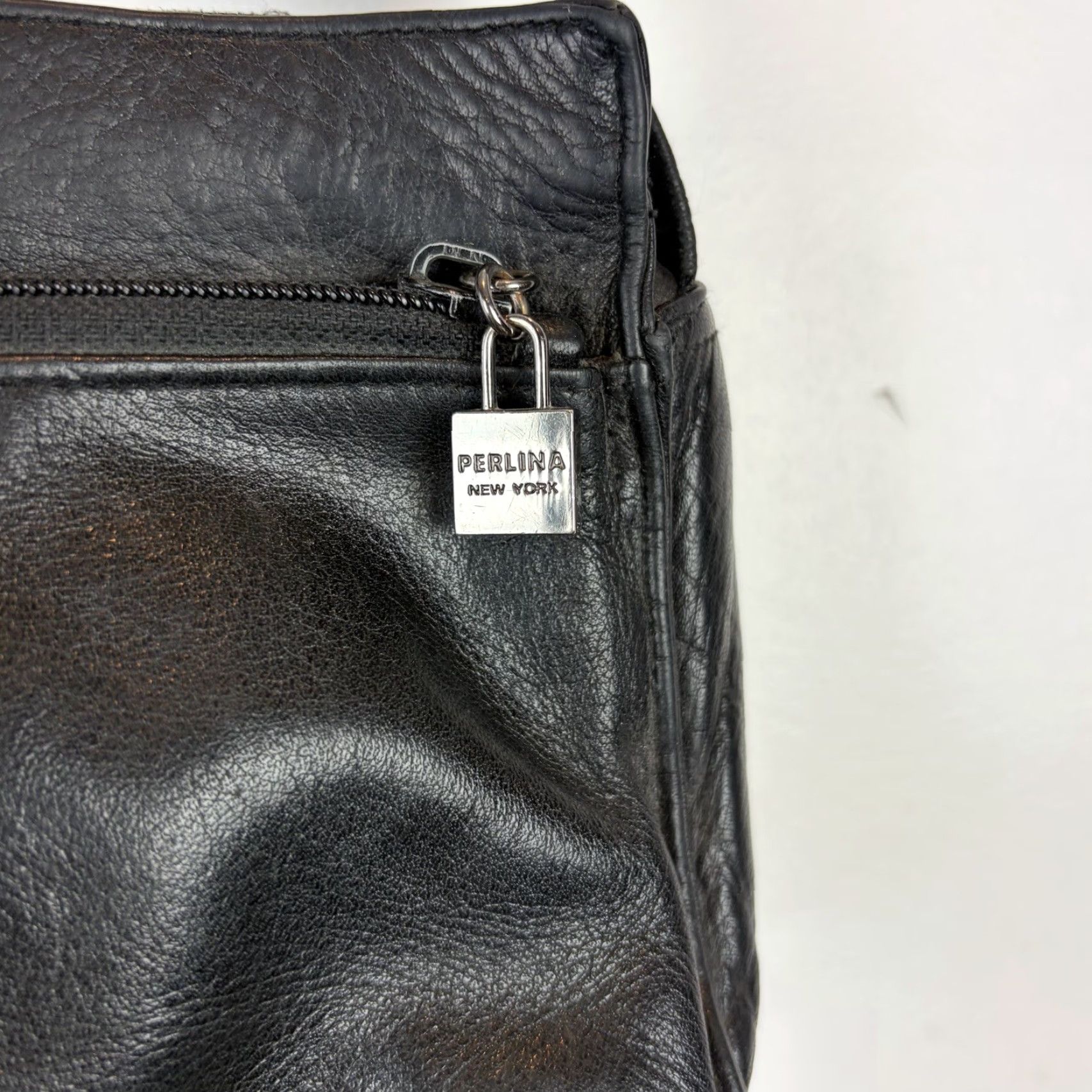 Vintage VINTAGE Perlina Leather Purse Shoulder Bag Black 90s Y2K Women Medium Leather Purse Shoulder Bag Vintage Style Mens Womens Girls Size ONE SIZE - 4 Thumbnail