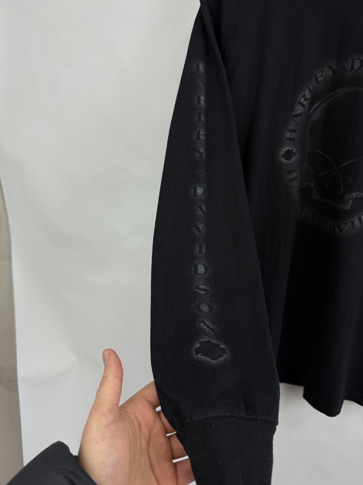 Harley Davidson 🇺🇸Vintage Y2K Harley Davidson Skull Las Vegas 2003 LongSleeve Size US M / EU 48-50 / 2 - 7 Thumbnail