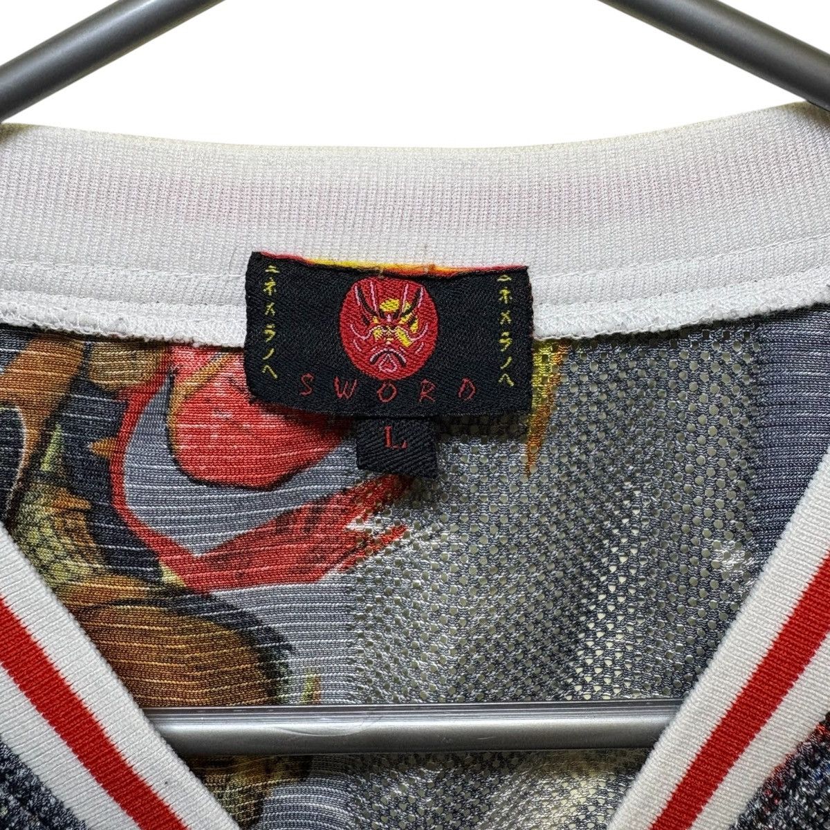 Vintage Vintage 90s Comic Hero All Over Print Short Sleeve Jersey Size US L / EU 52-54 / 3 - 5 Thumbnail