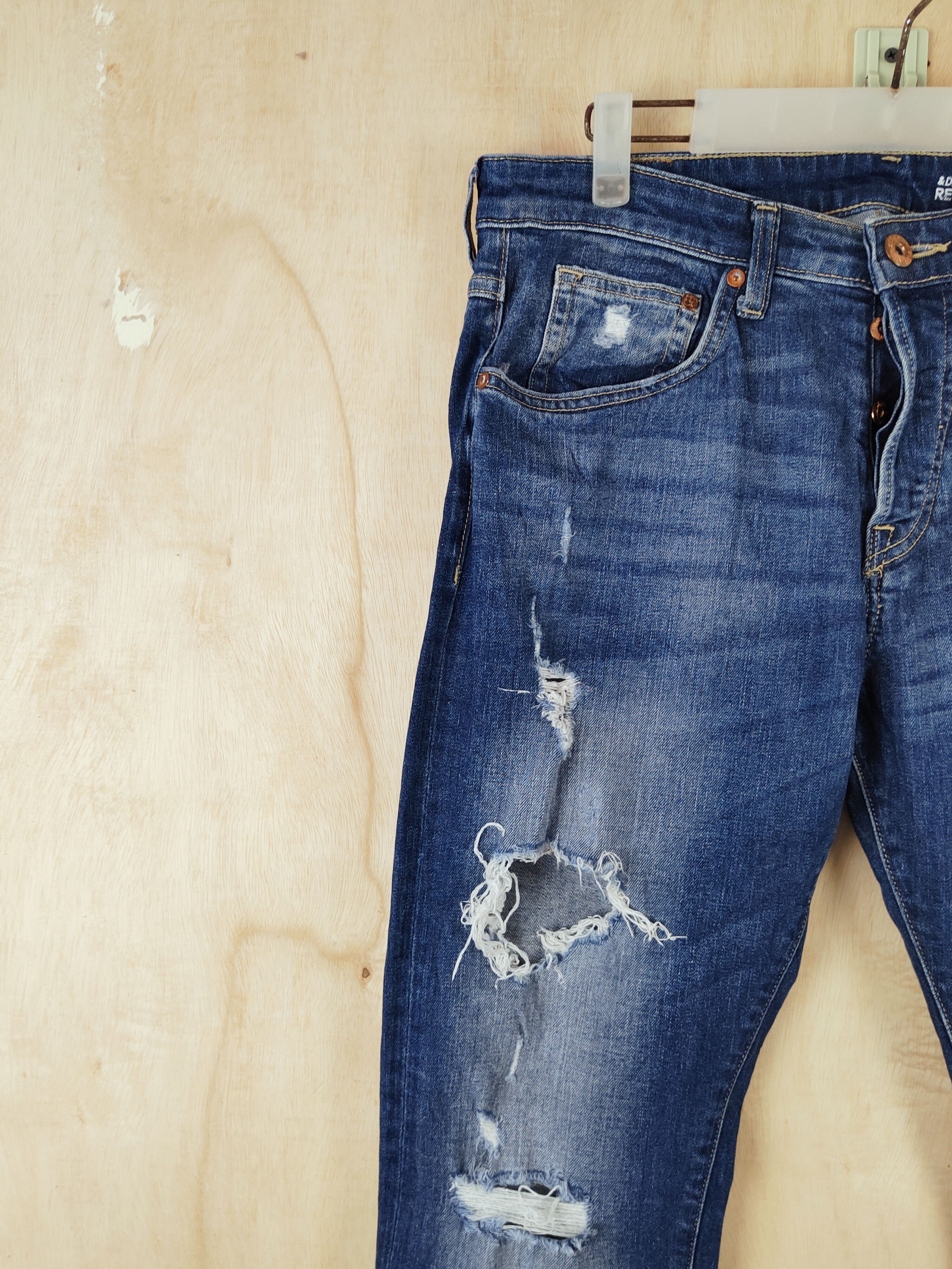 Vintage H&M Dark Blue Distressed Ripped Skinny Jeans #S2658 Size US 34 / EU 50 - 3 Thumbnail