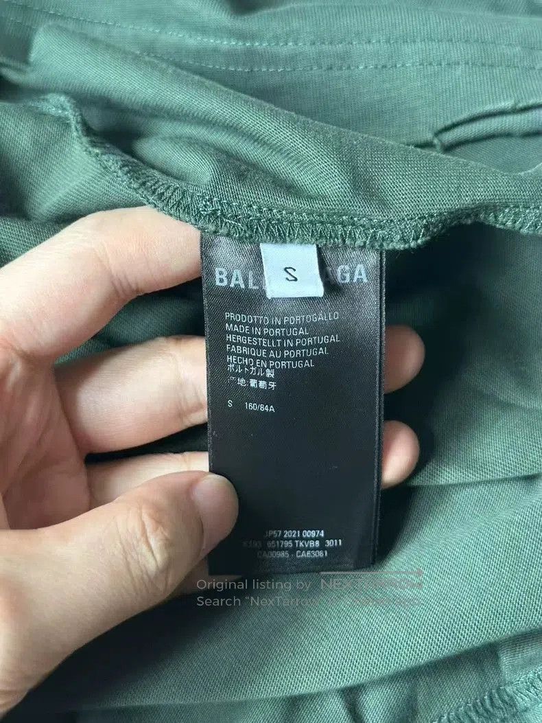 Balenciaga Balenciaga Distressed Logo Short Sleeve Tee. Size US S / EU 44-46 / 1 - 4 Thumbnail